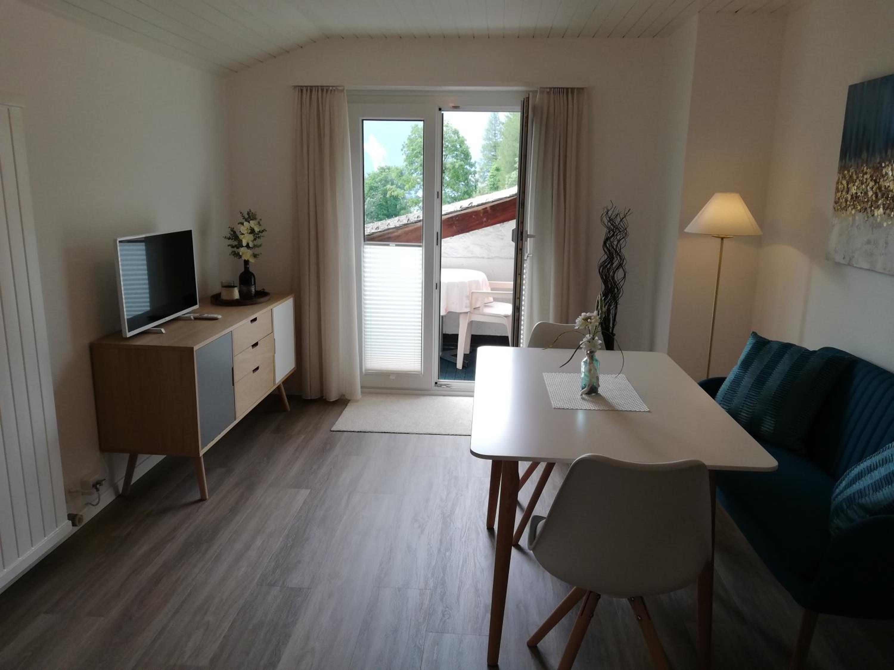 Apartment with Terrace photo 3