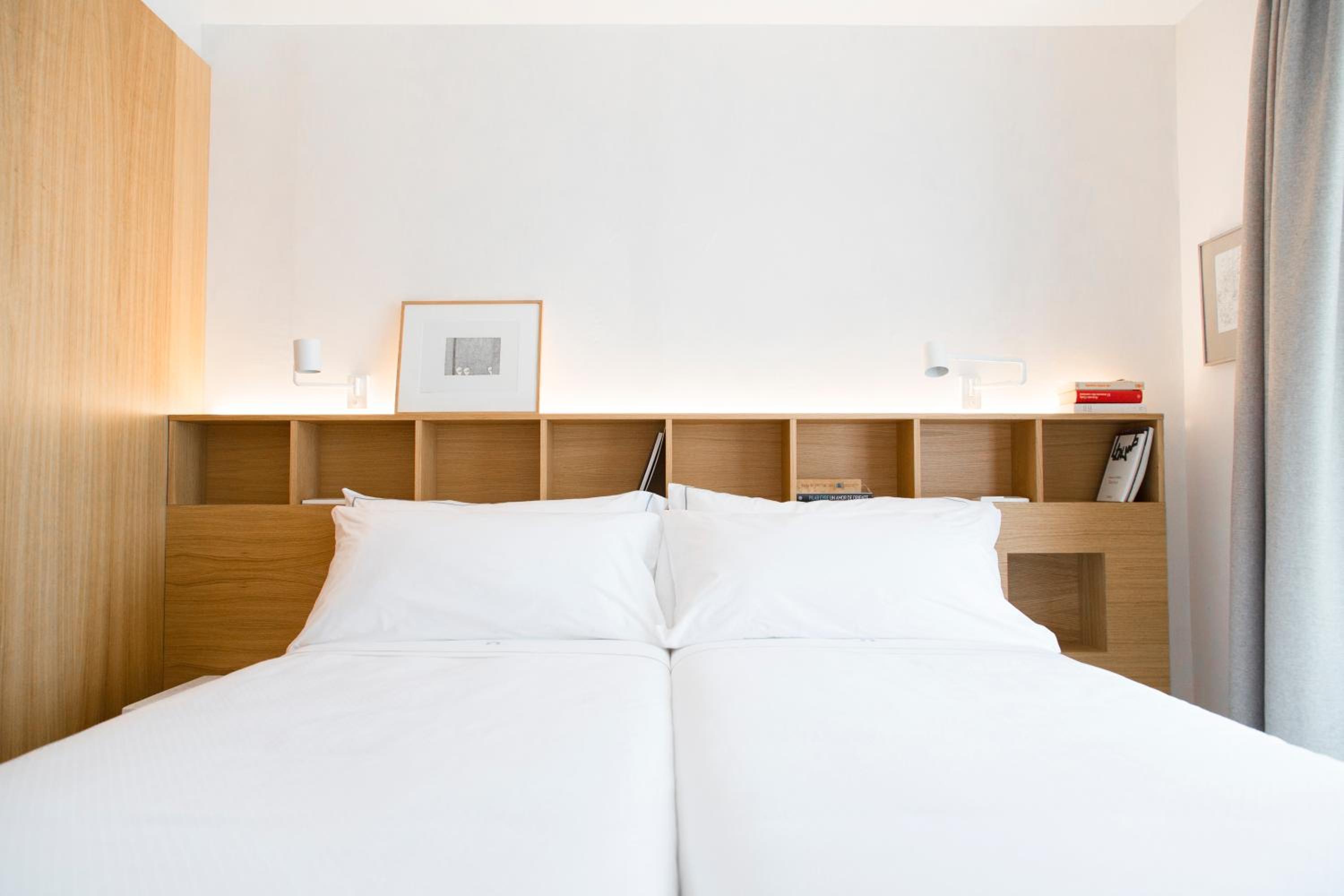 Standard Double Room - Photo 5