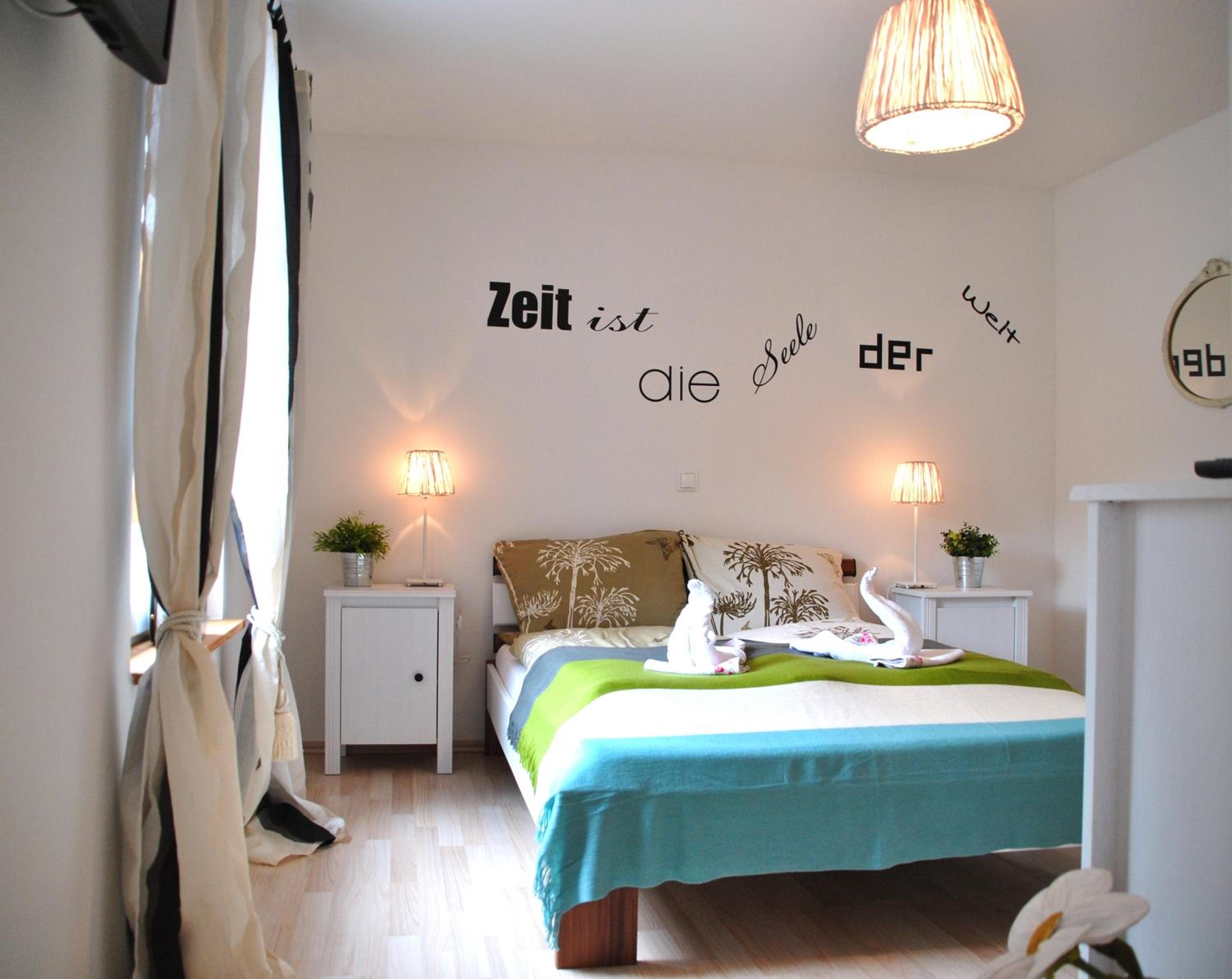 Bungalow photo 1