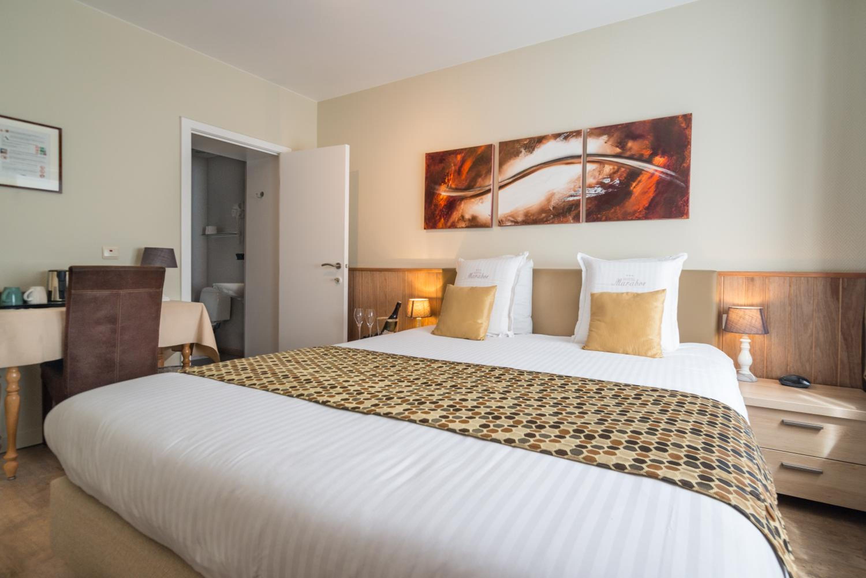 Double Room - Photo 19