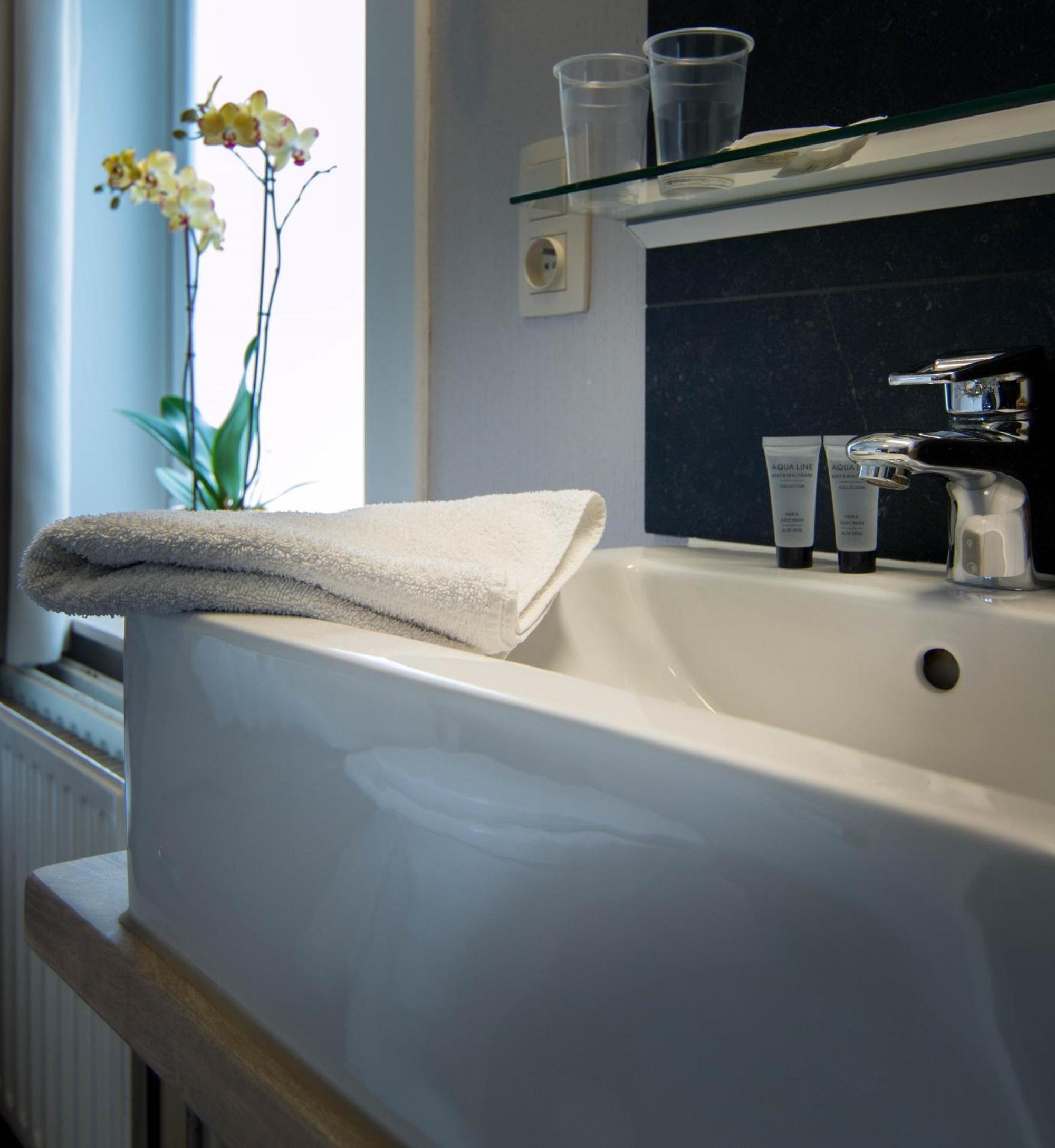 Double Room - Photo 4