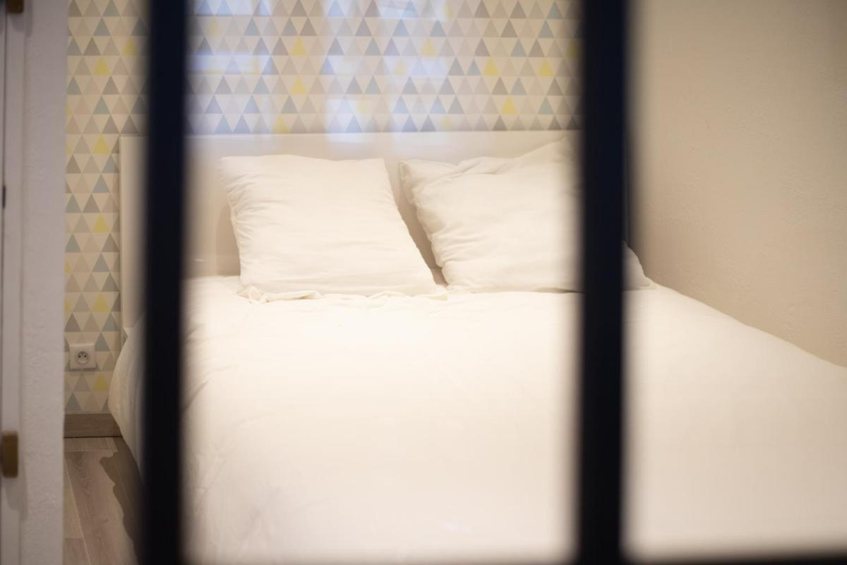 One-Bedroom Apartment - Photo 10