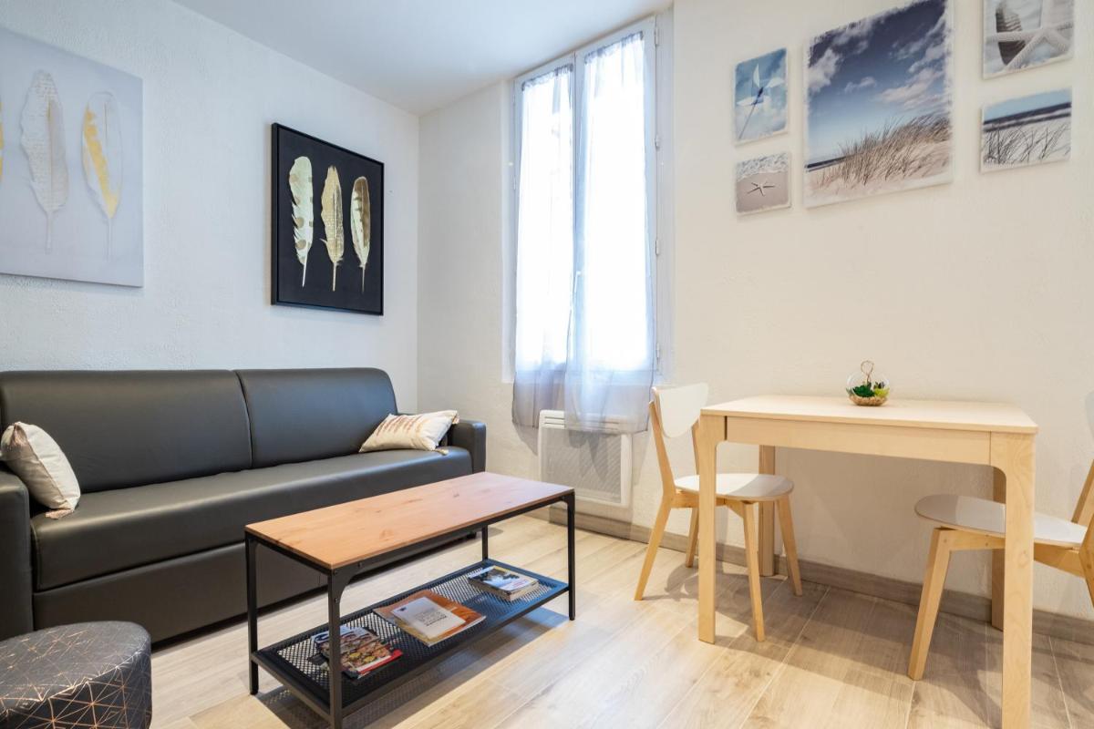 One-Bedroom Apartment - Photo 27