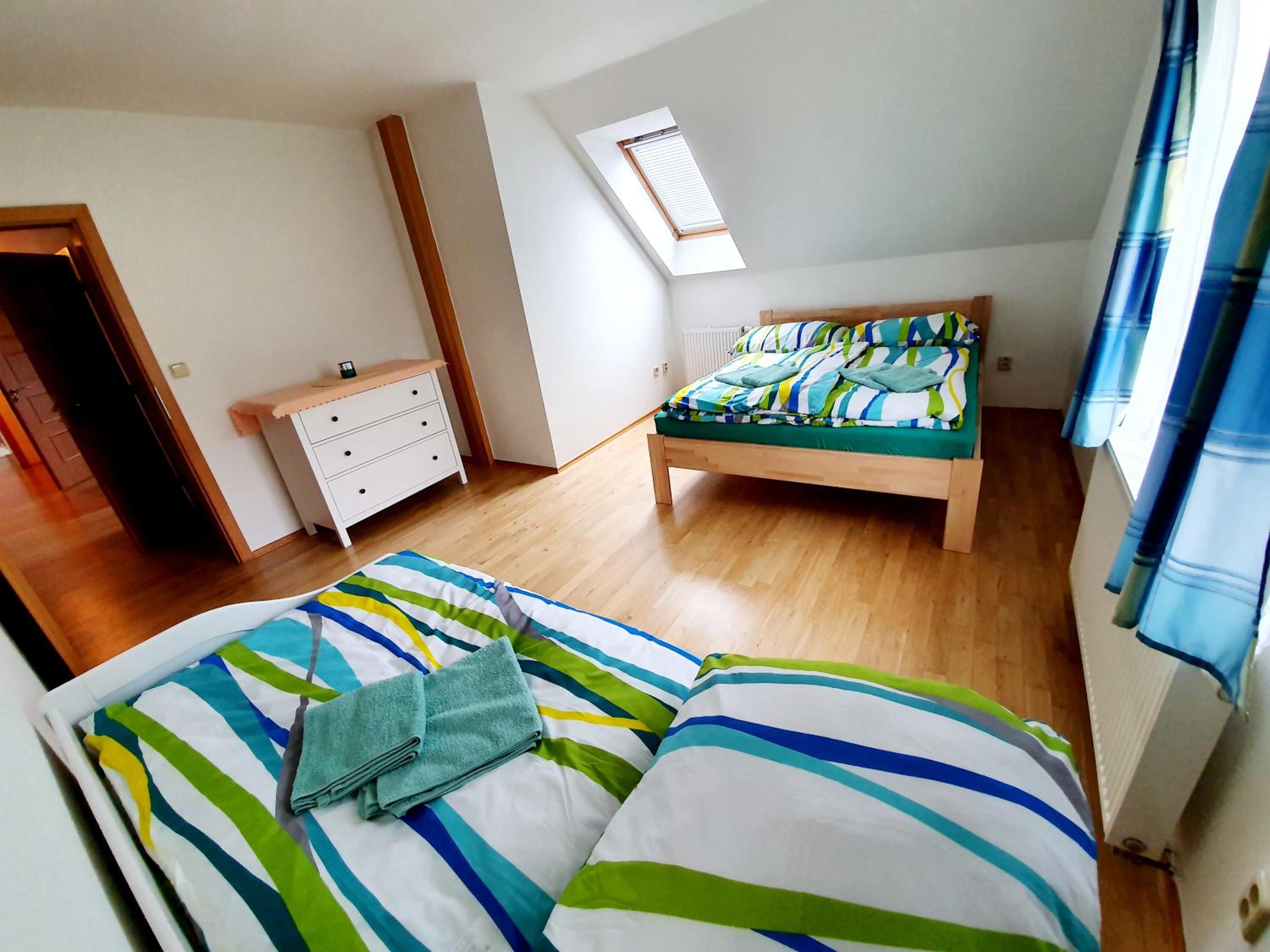Apartment with Balcony photo 3