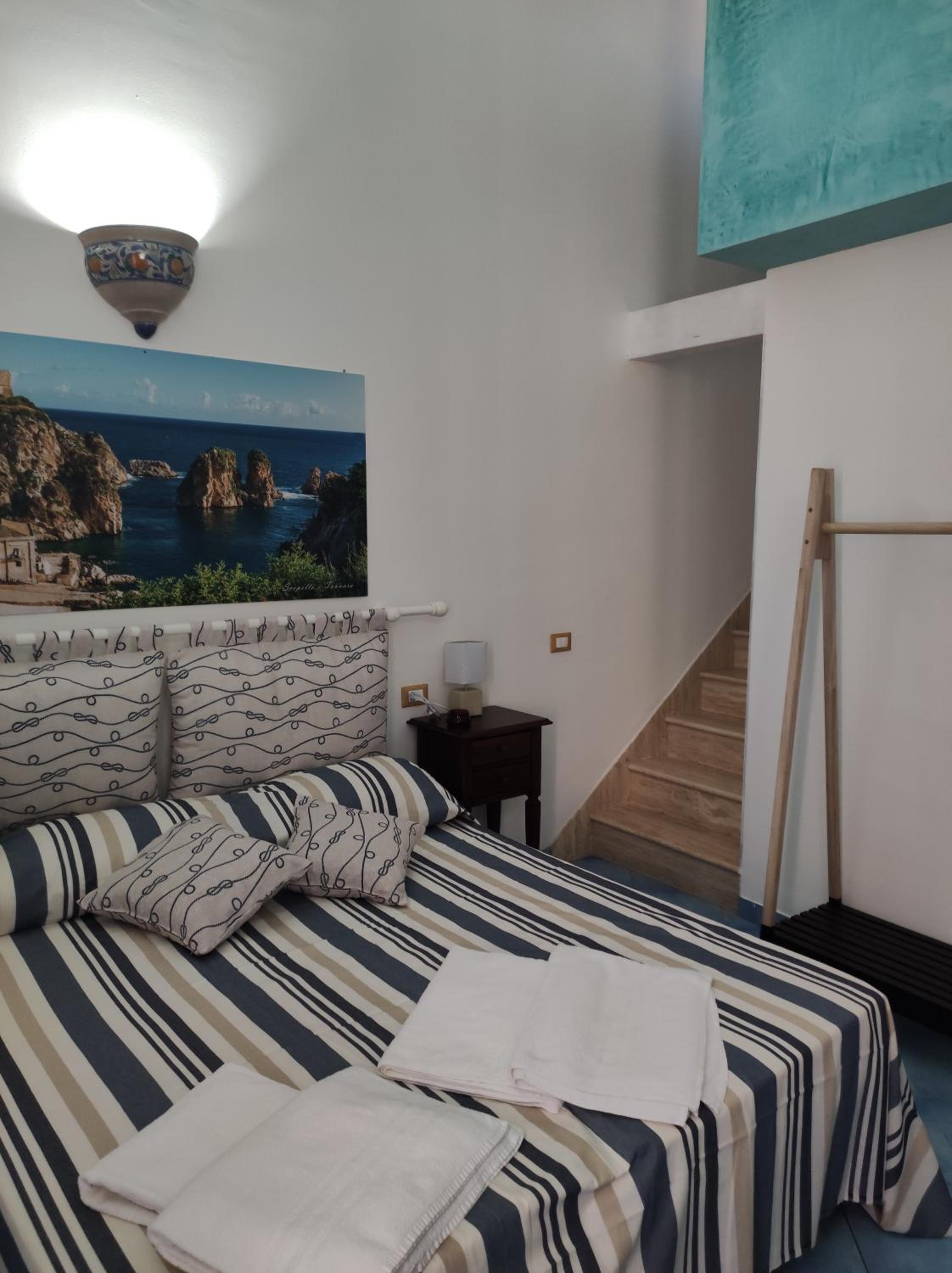 Queen Room with Sea View