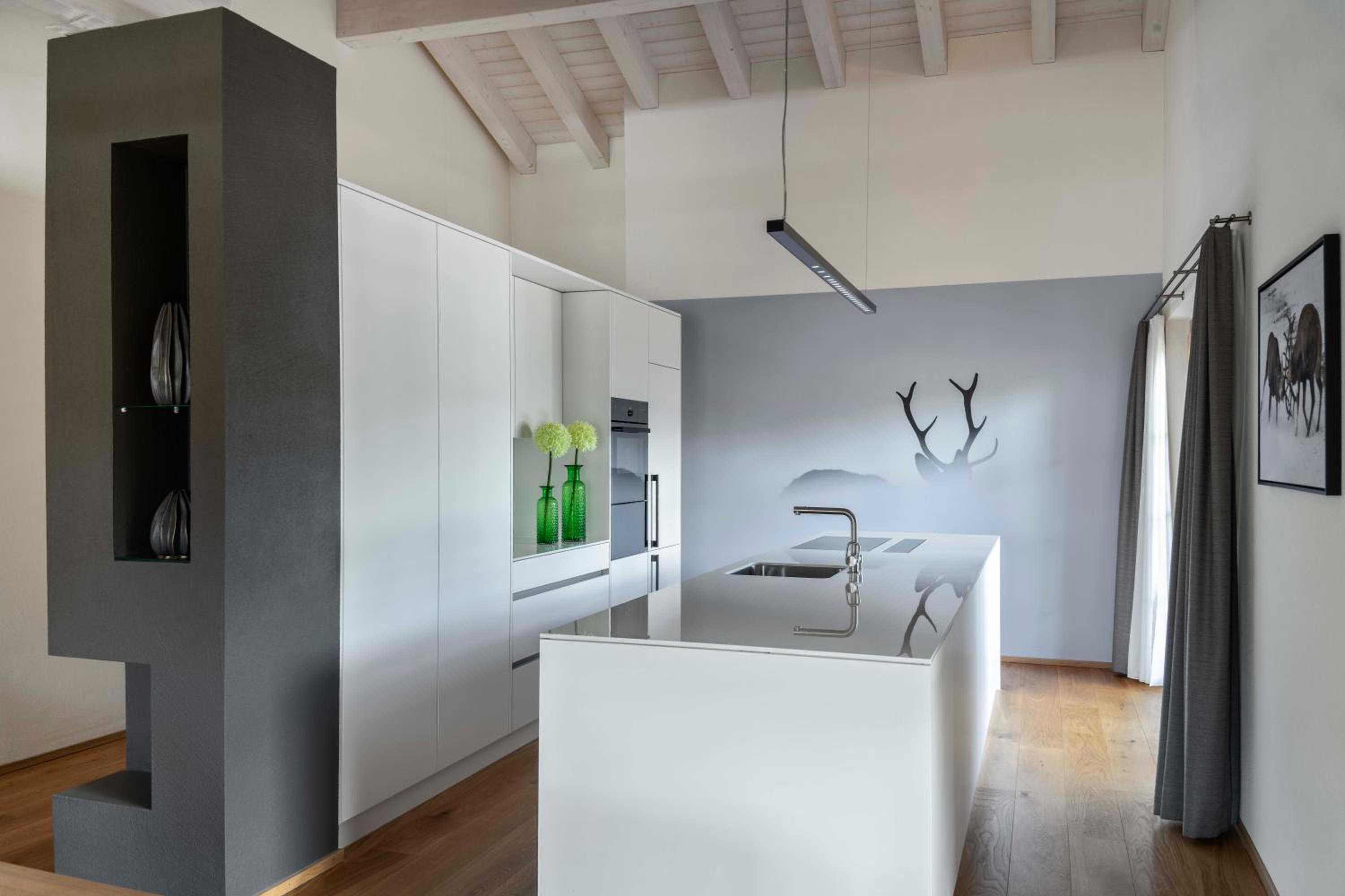 Two-Bedroom Suite - Photo 8