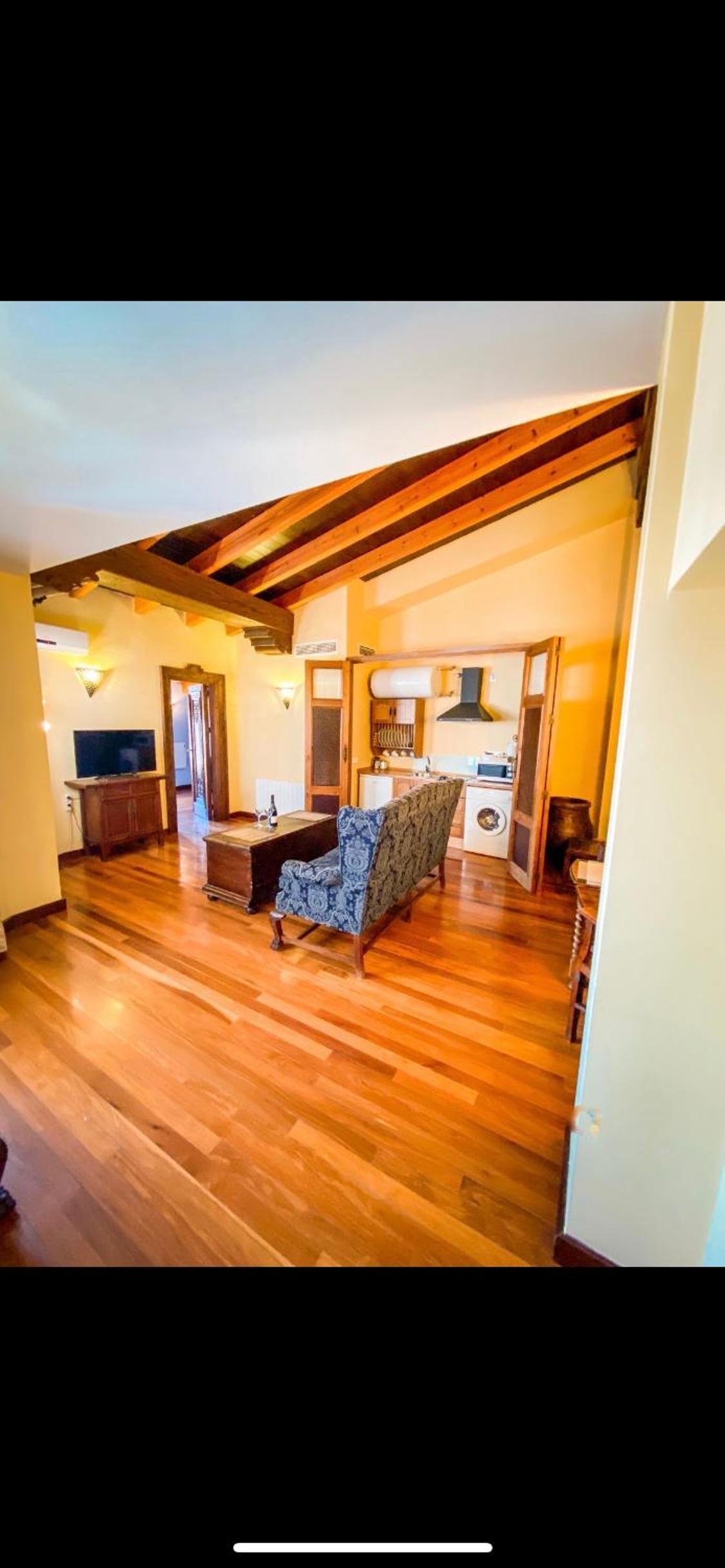 Apartment with Terrace - Photo 1