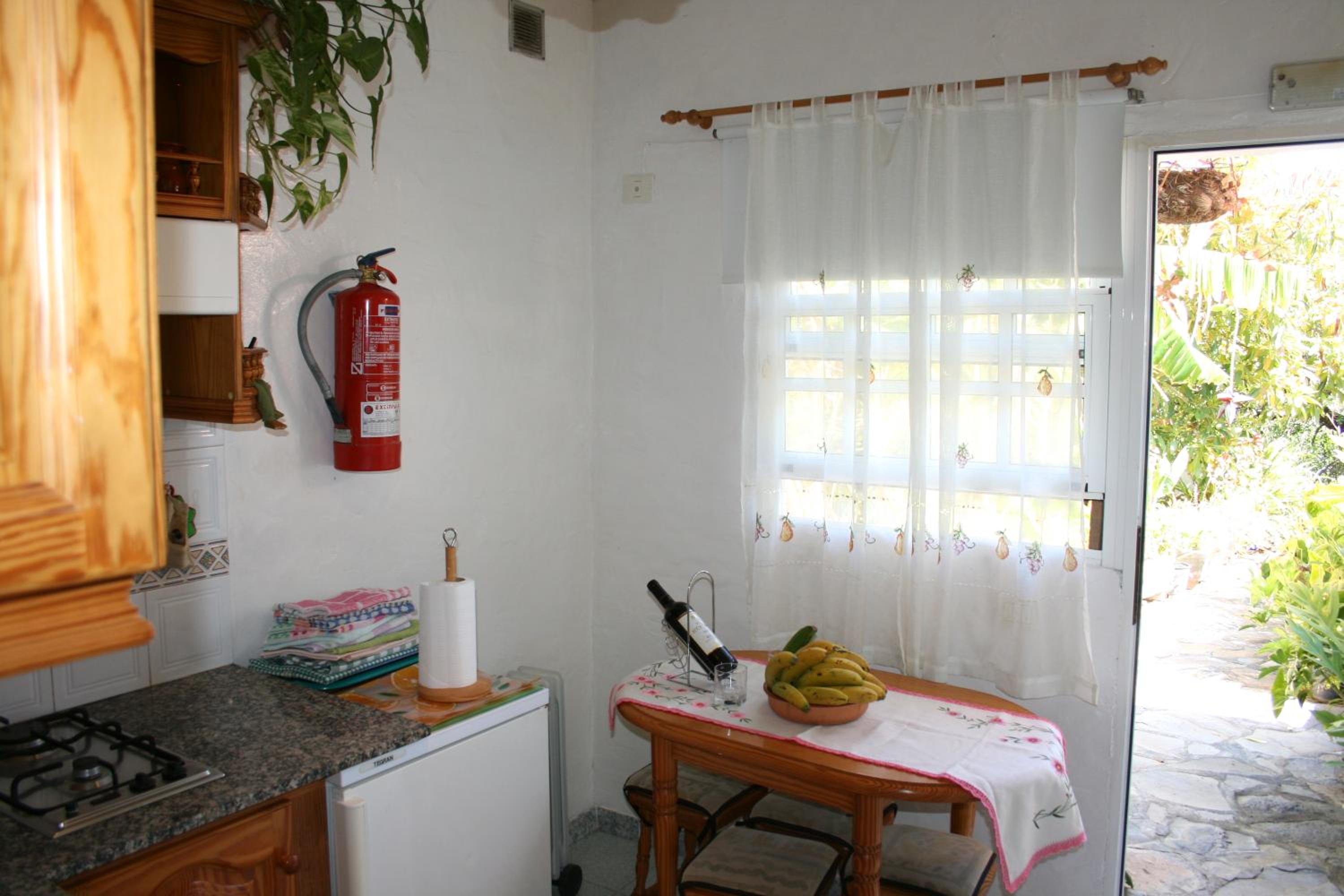 One-Bedroom House photo 3