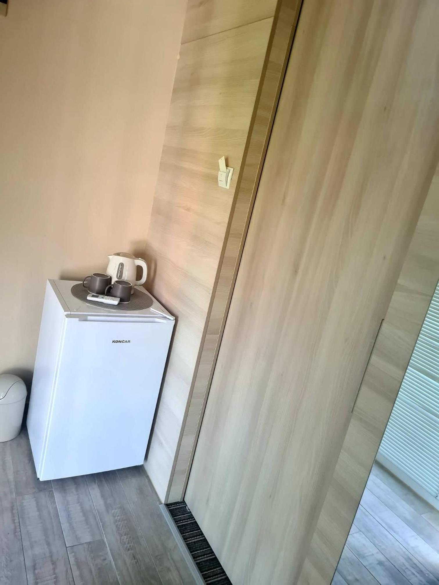 One-Bedroom Apartment - Photo 10