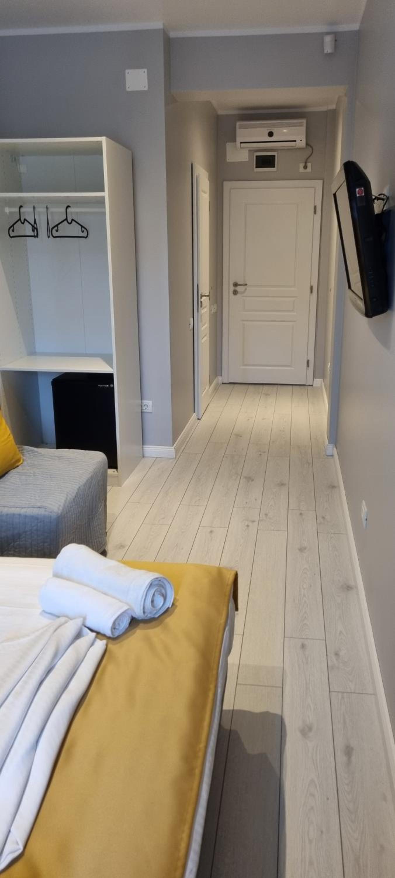 Triple Room with Private Bathroom photo 1