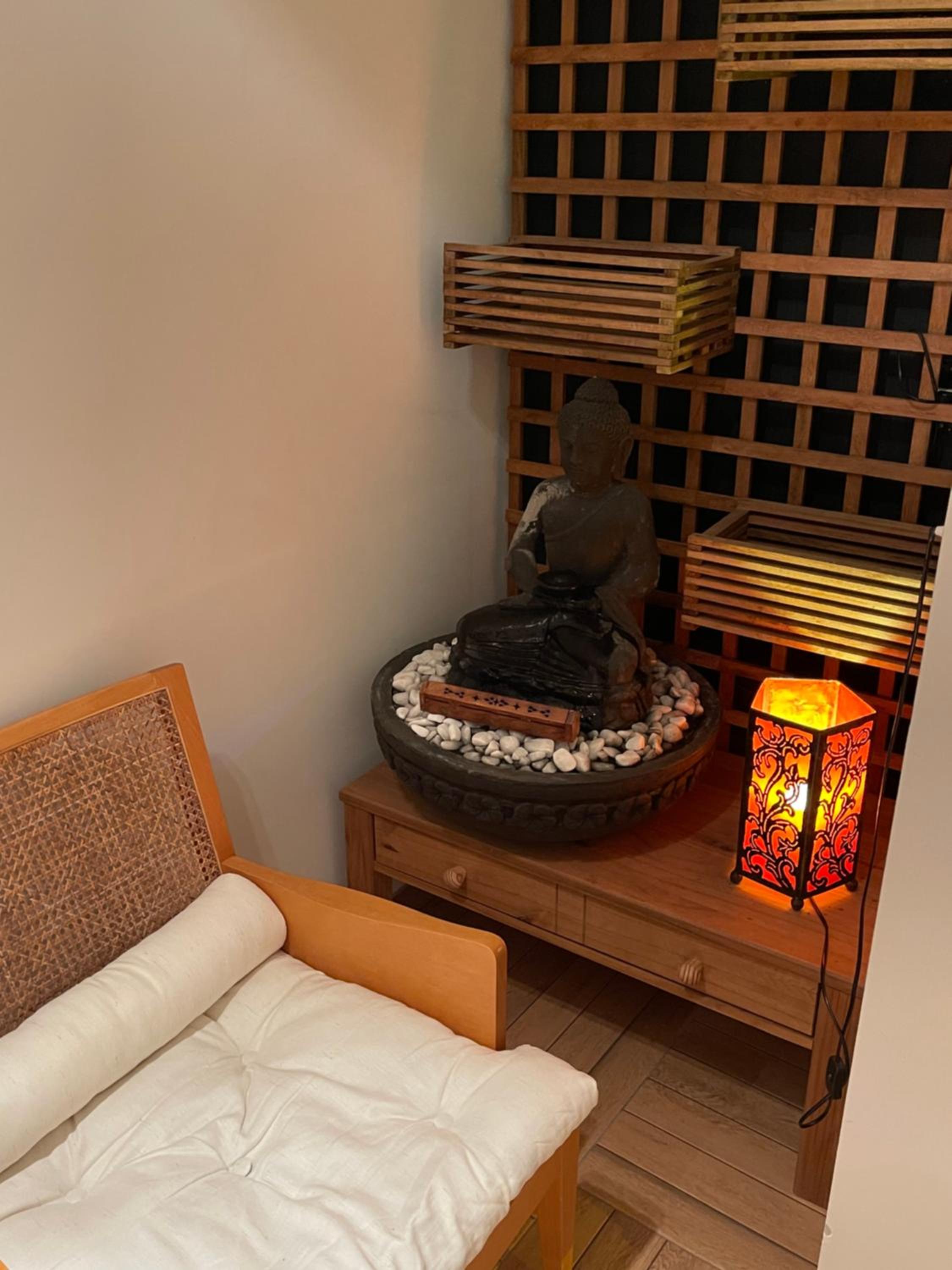 Apartment with Balcony photo 3