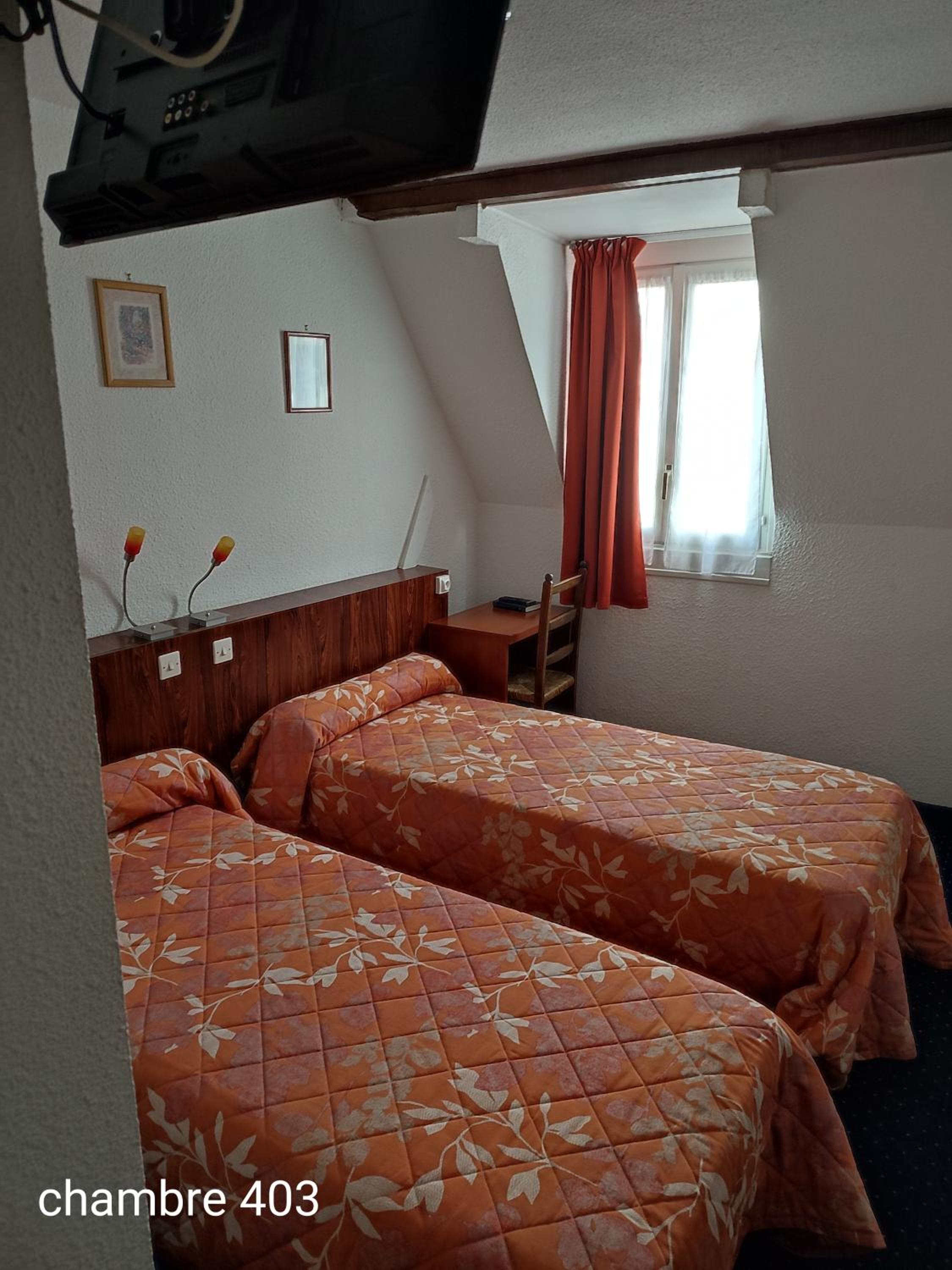 Double Room - Photo 3