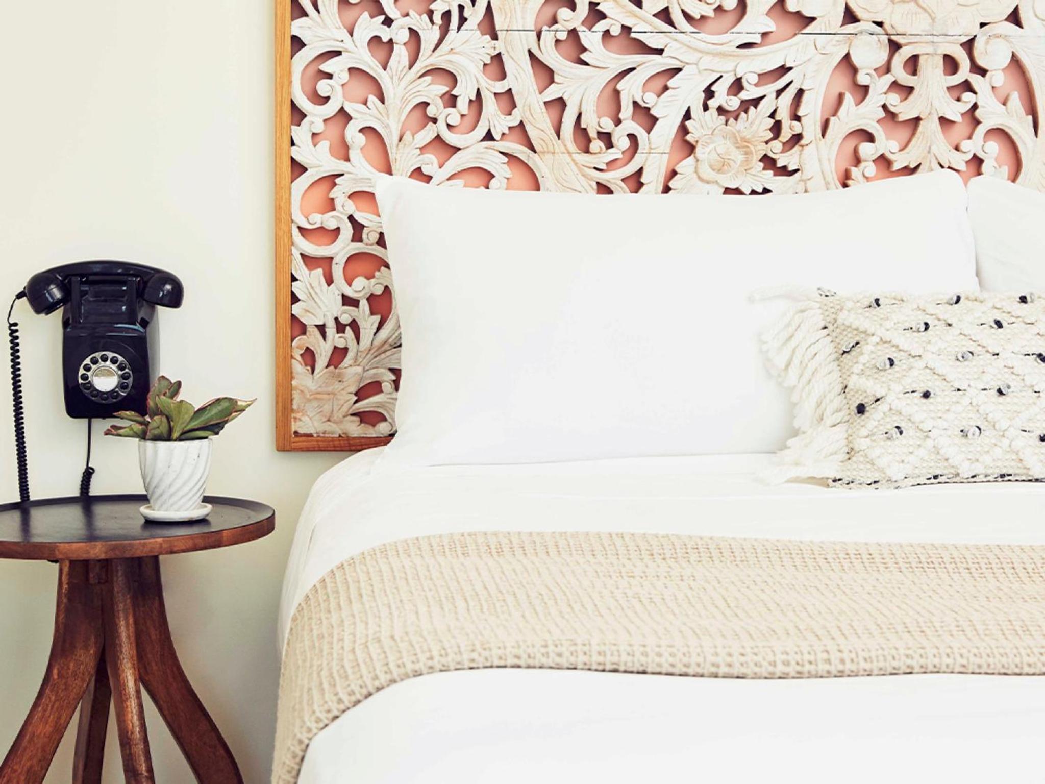 Double or Twin Room with Partial Sea View