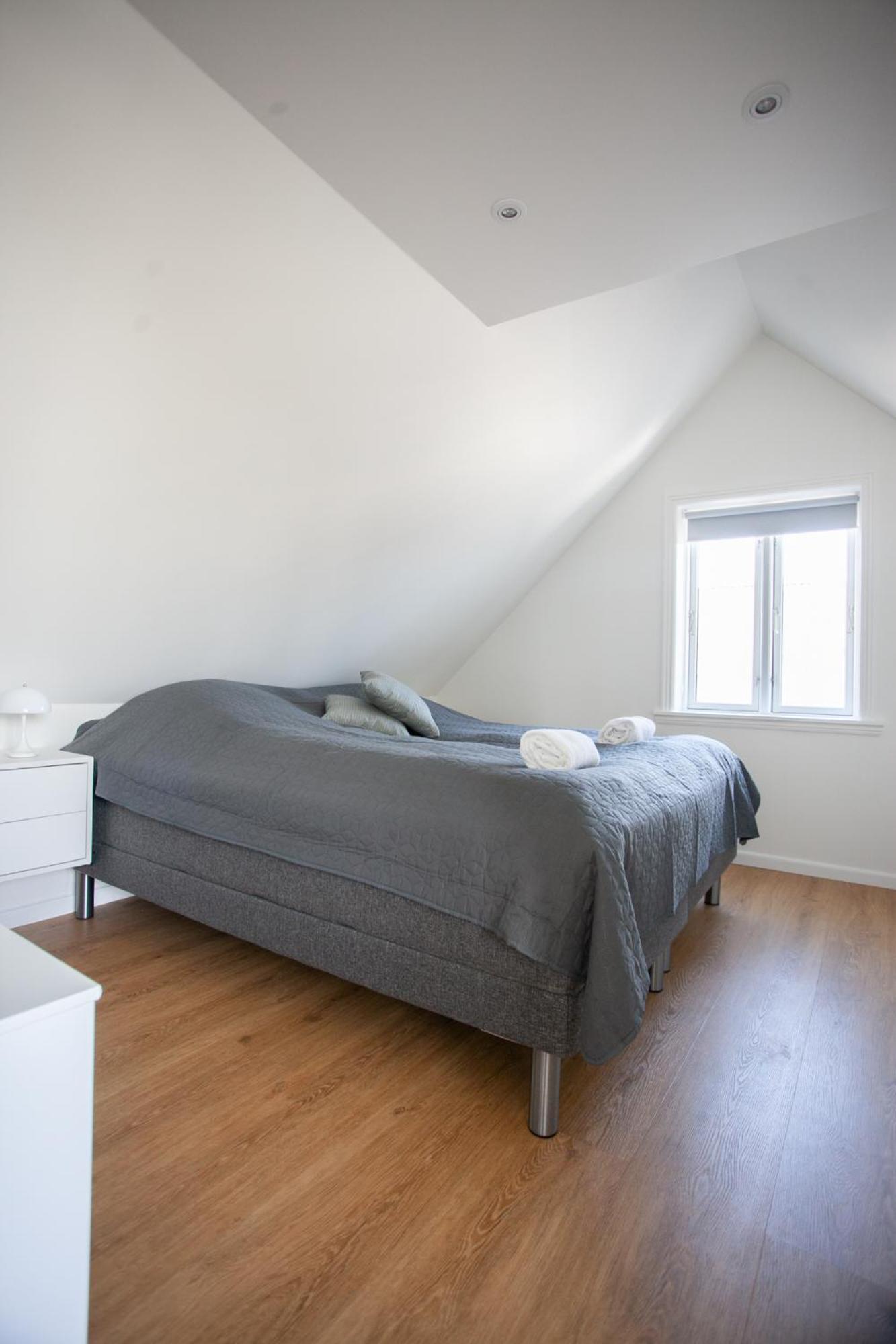 Two-Bedroom House photo 2