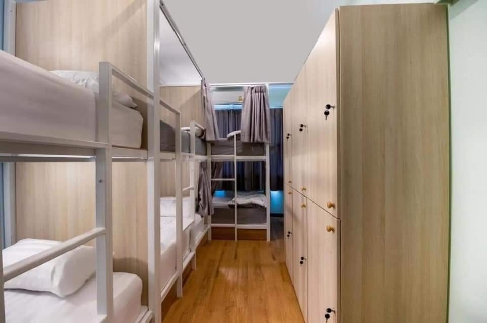 Bed in 8-Bed Dormitory Room (Male Only) photo 2