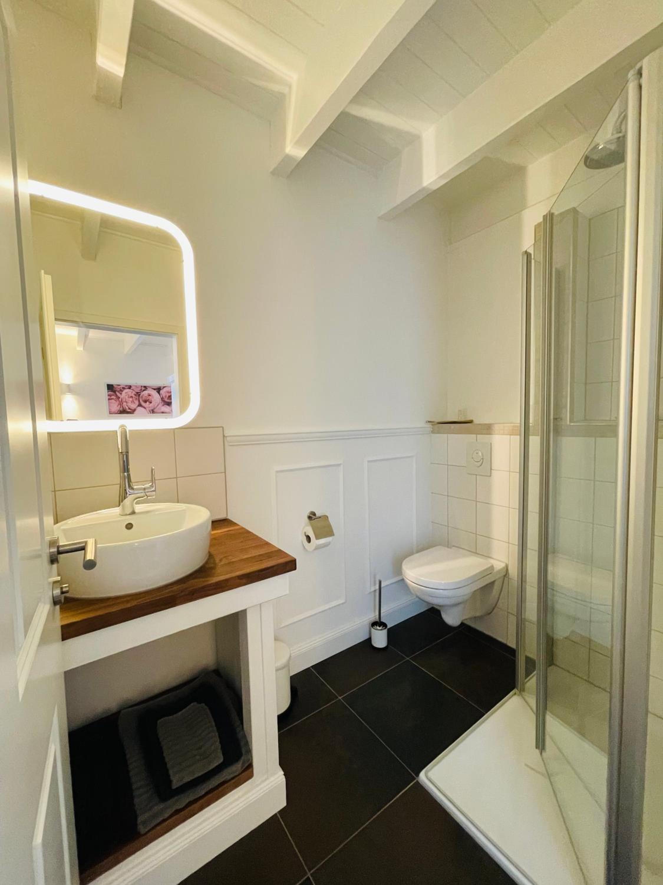 Suite with Garden View photo 3