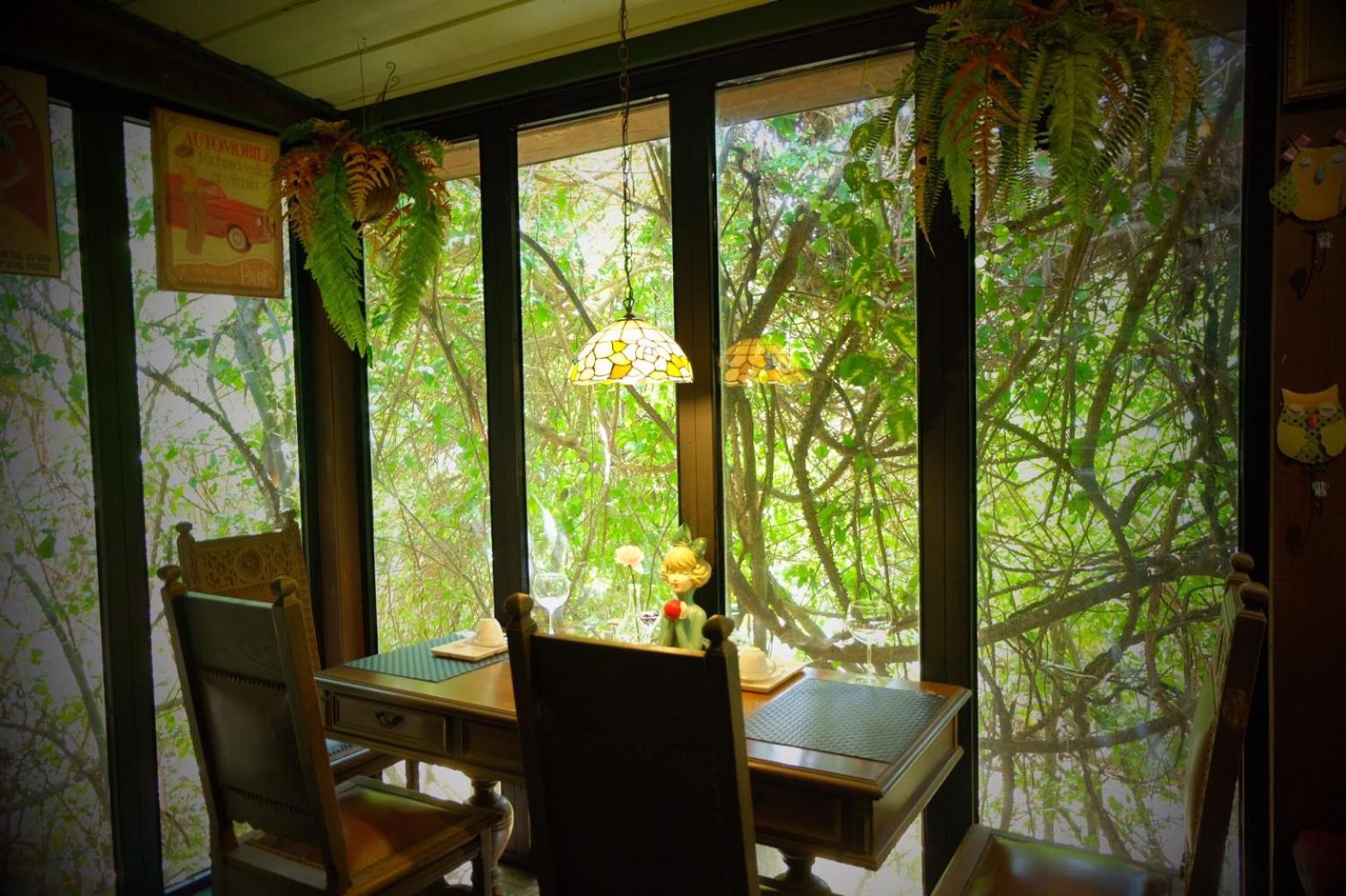 Four-Bedroom House - Photo 12