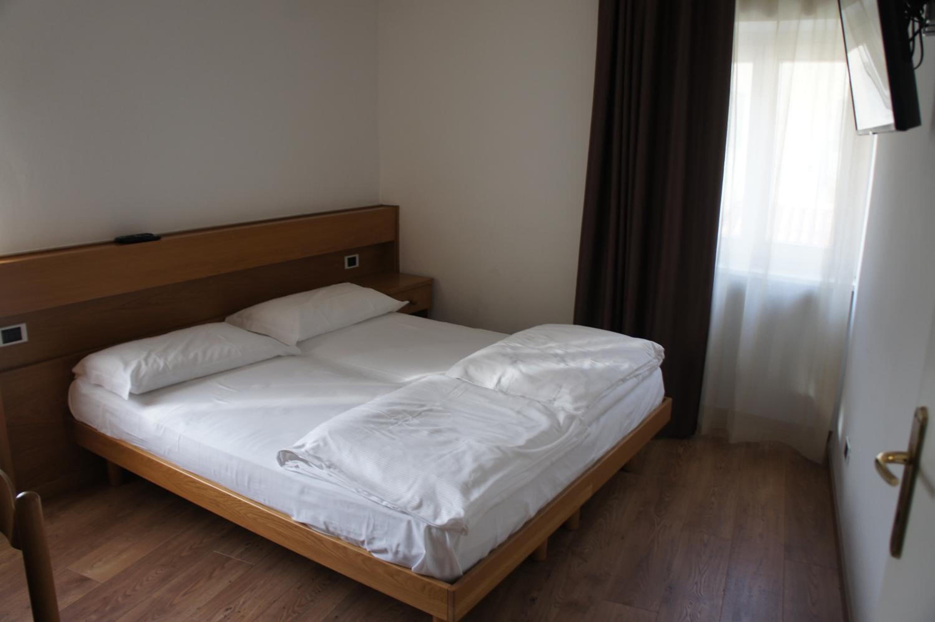 Triple Room - Photo 4