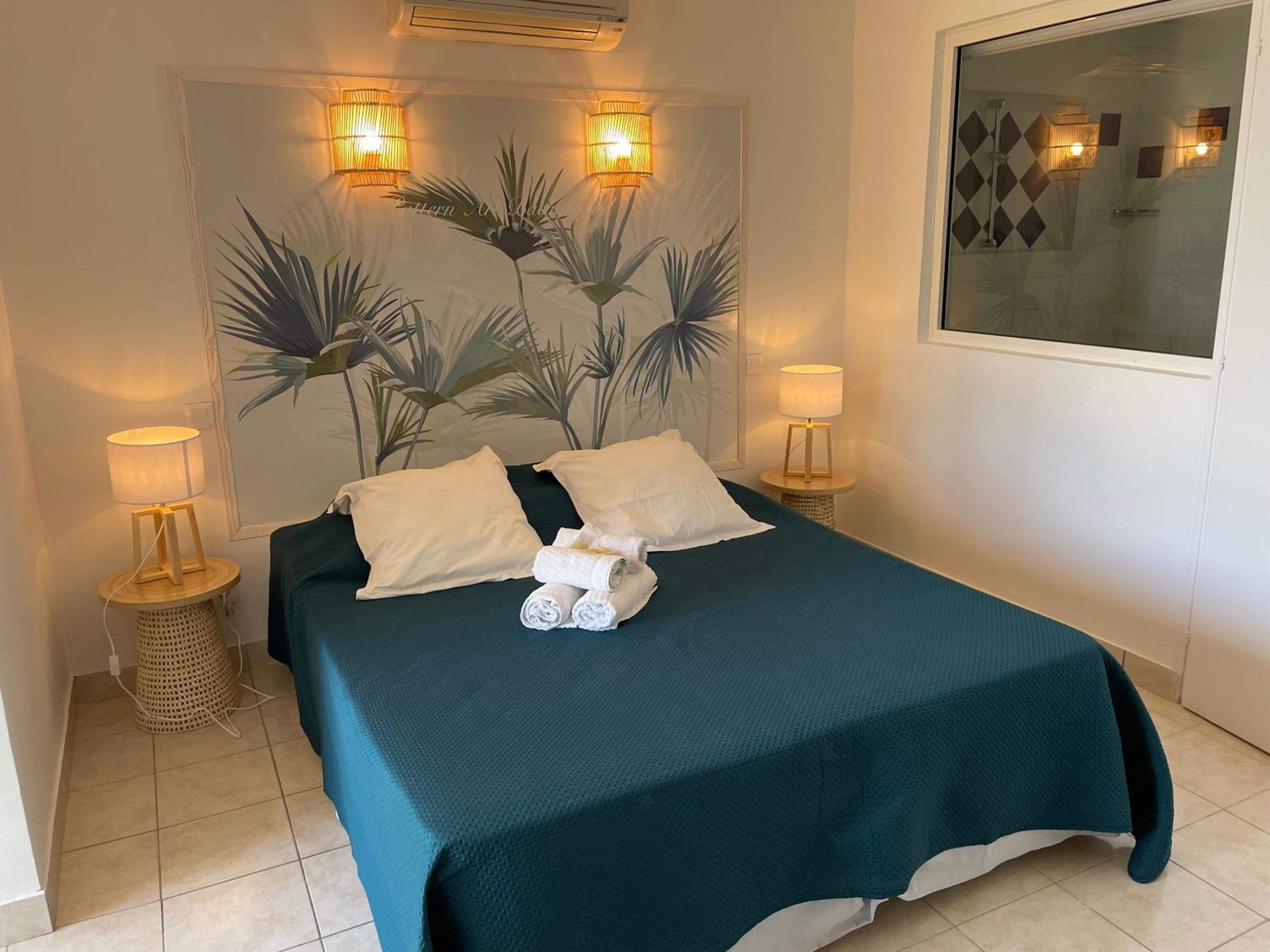 Suite Terrace with Spa Bath photo 1