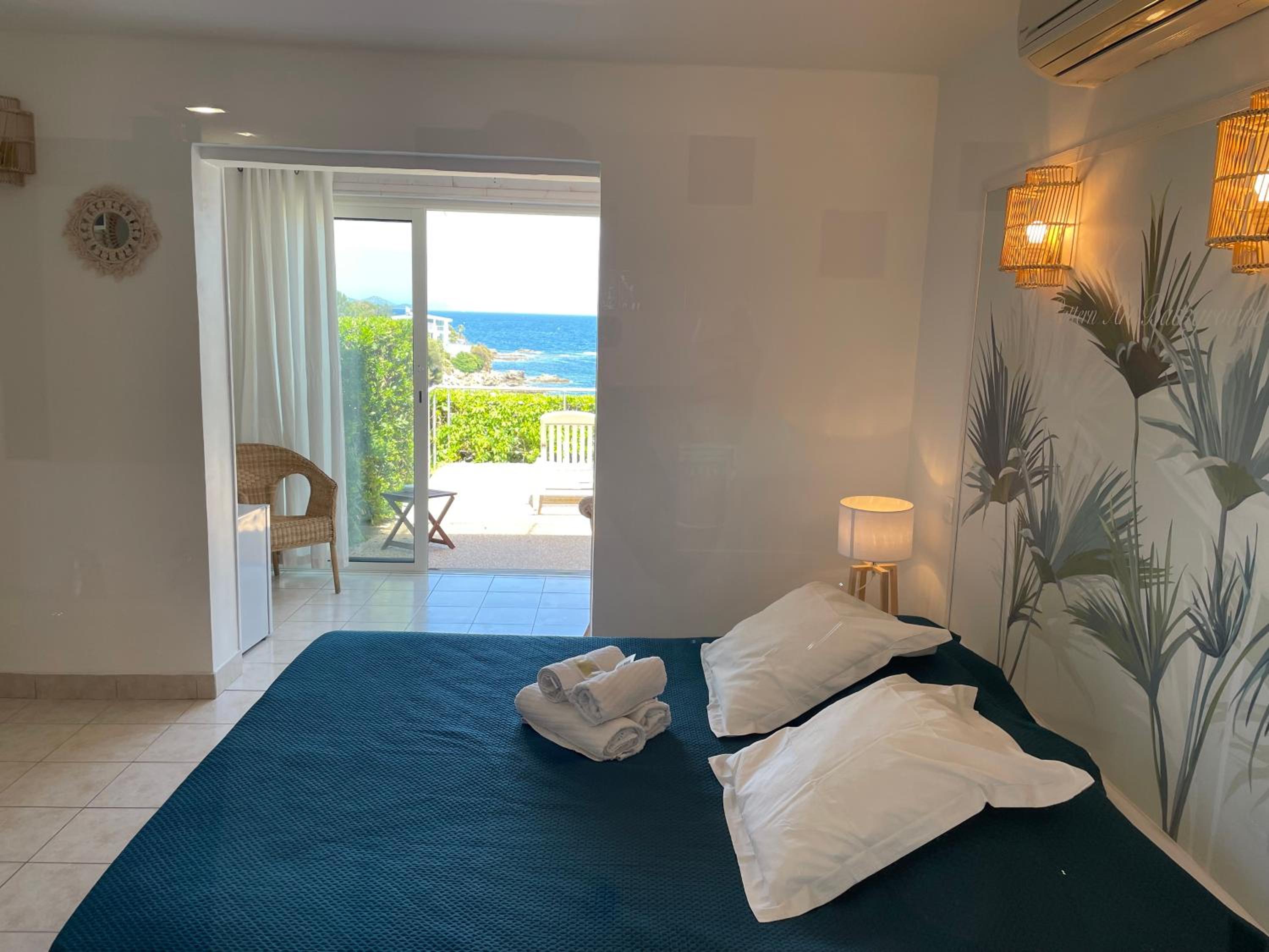 Suite Terrace with Spa Bath photo 2