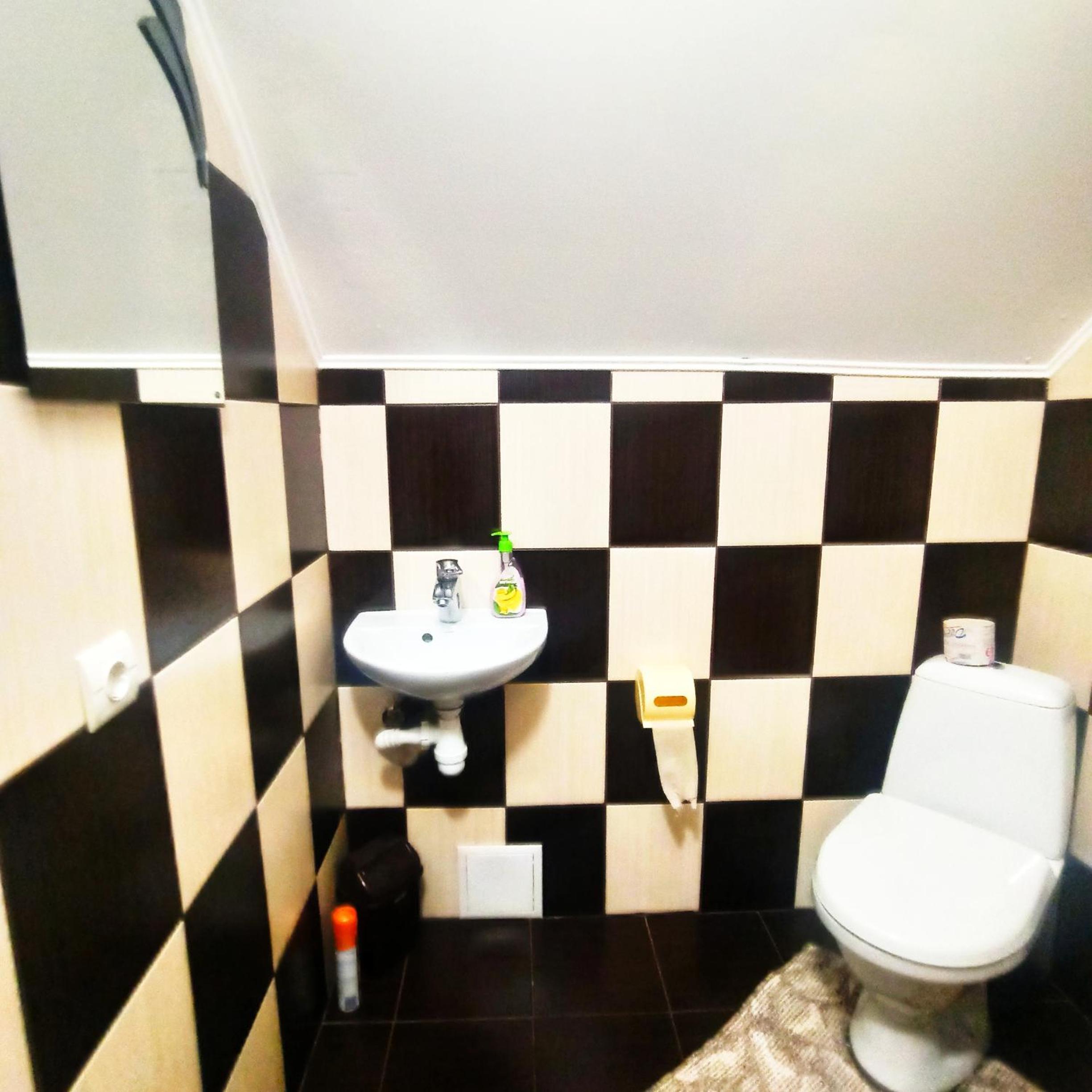 Twin Room with Bath photo 3