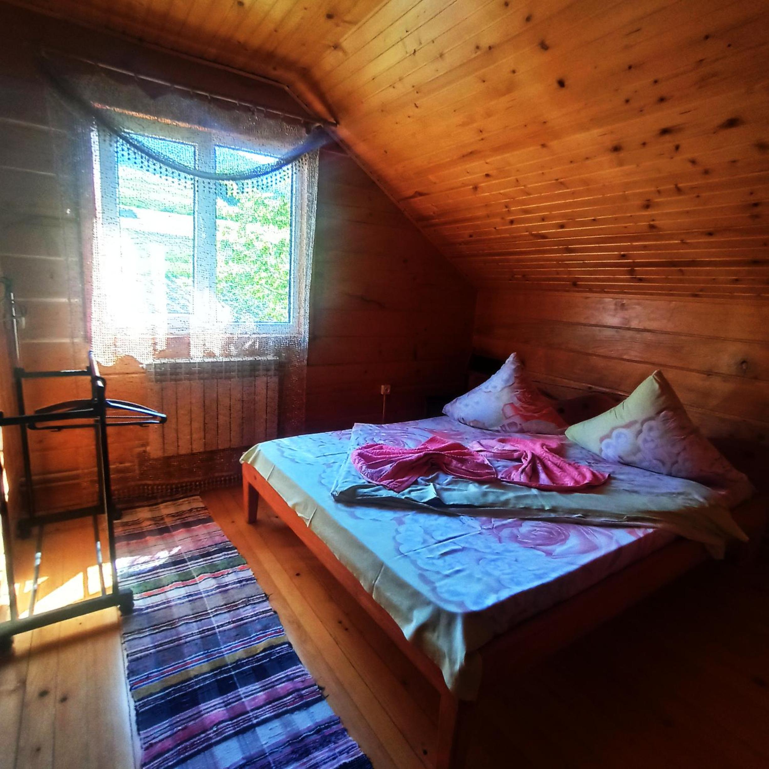 Deluxe Double Room with Shower photo 1