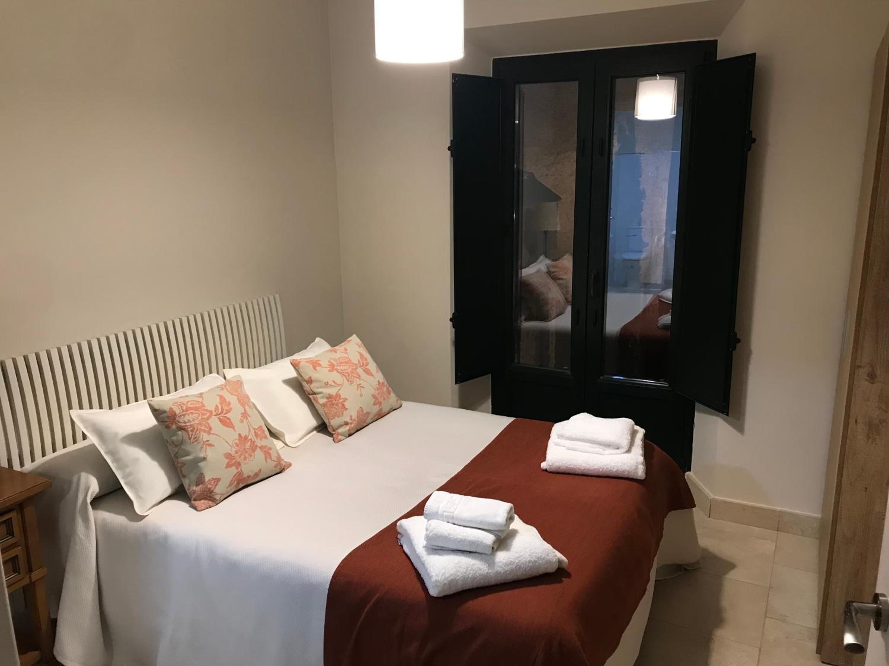 Double Room - Disability Access - Photo 5