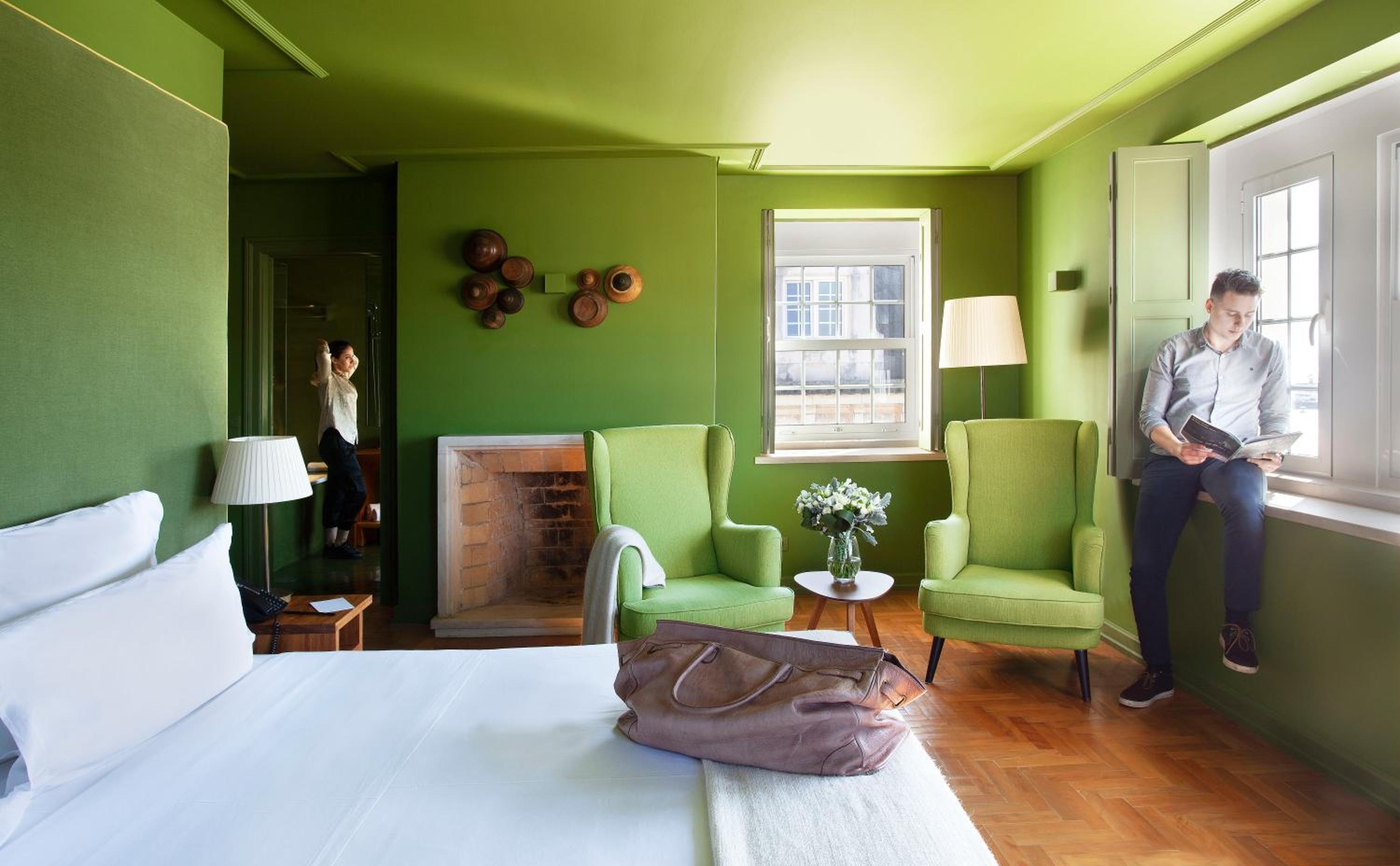 Deluxe Double Room with Sea and Bay View - Photo 7