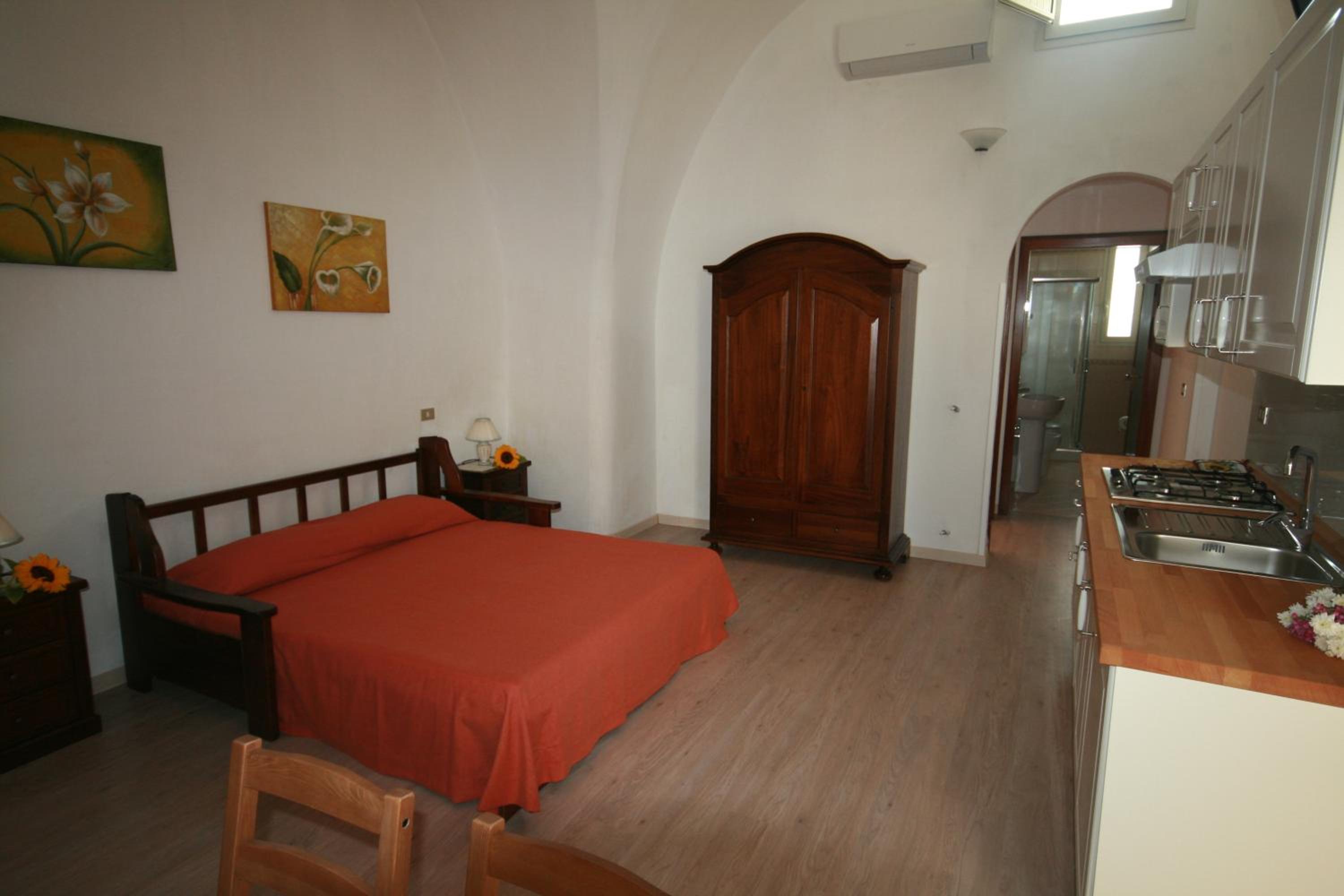 Apartment - Ground Floor photo 3
