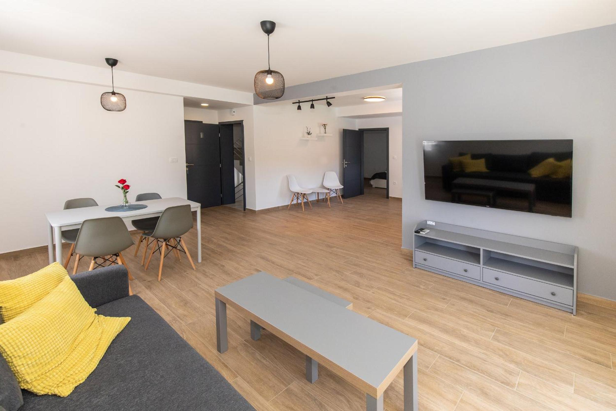 Superior Apartment photo 3