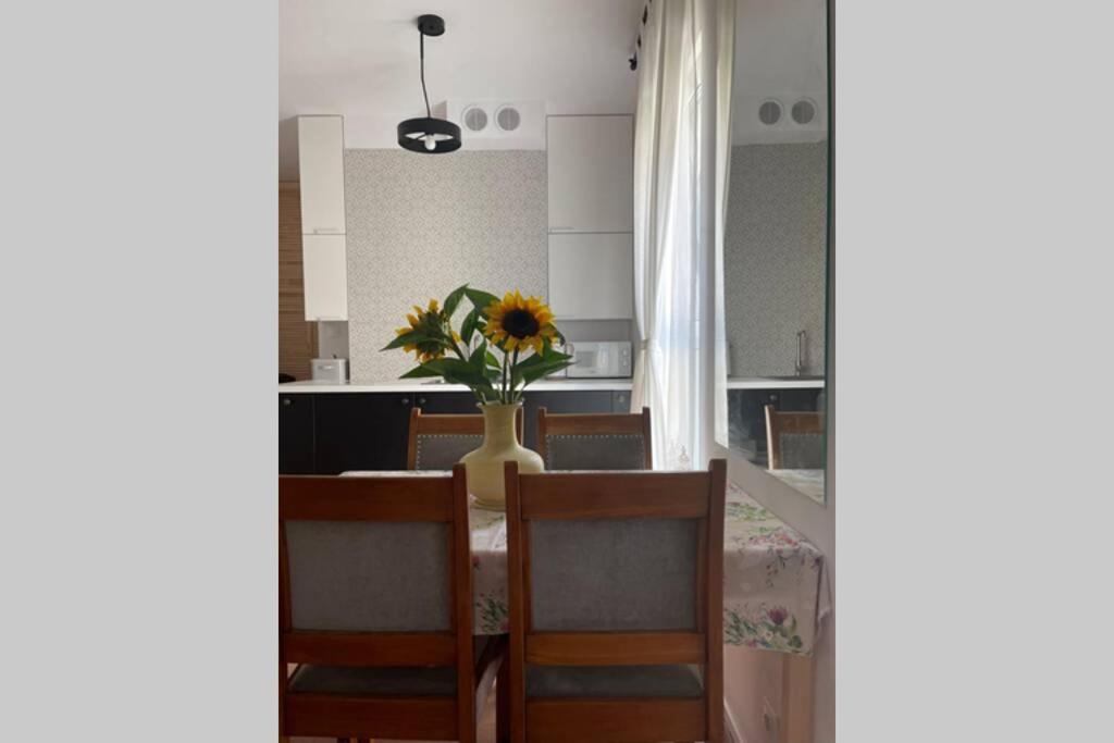 Apartment photo 2