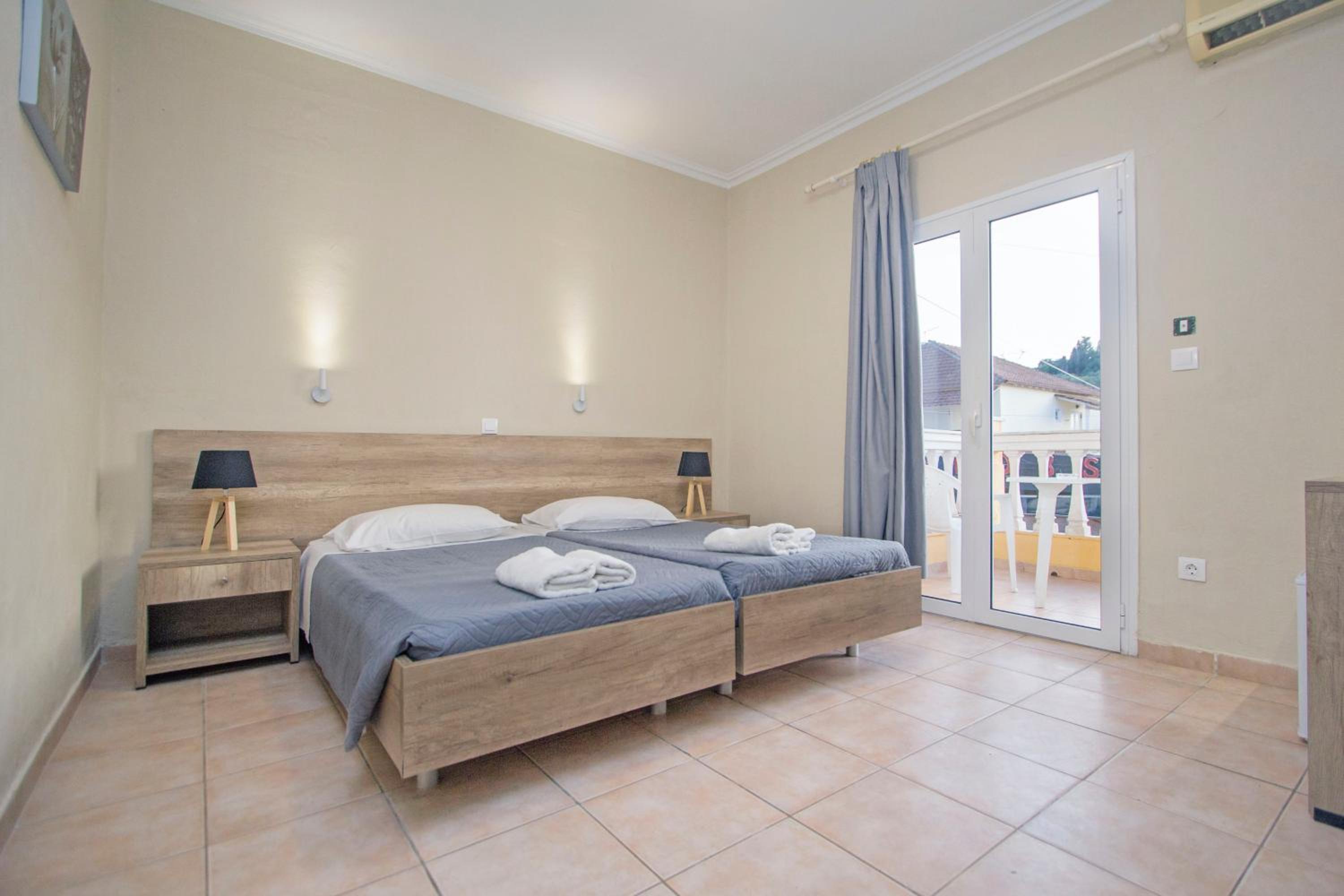 Economy Twin Room