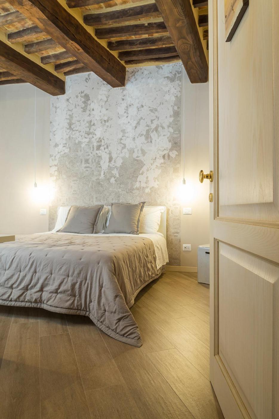 Double Room with Private Bathroom - Photo 1
