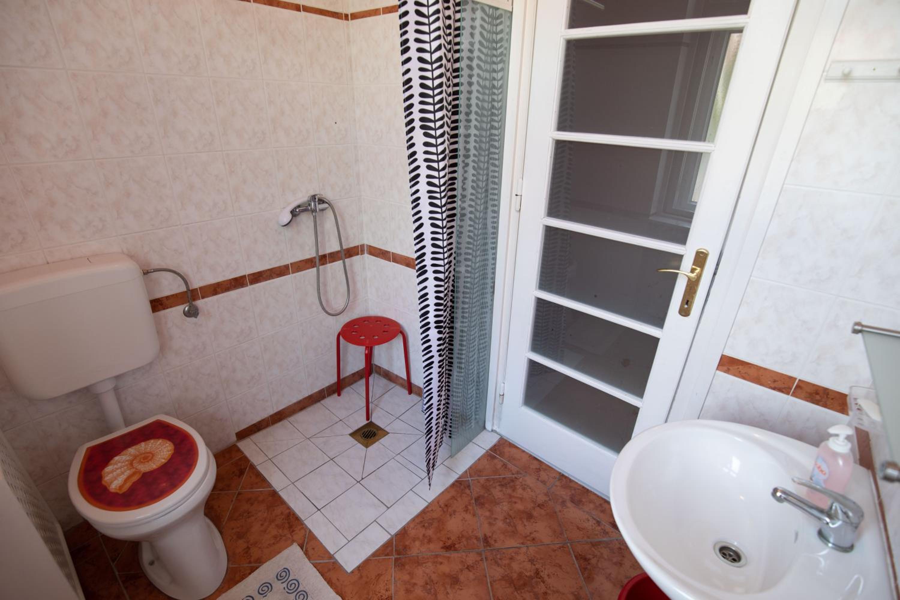 Standard Double or Twin Room photo 3