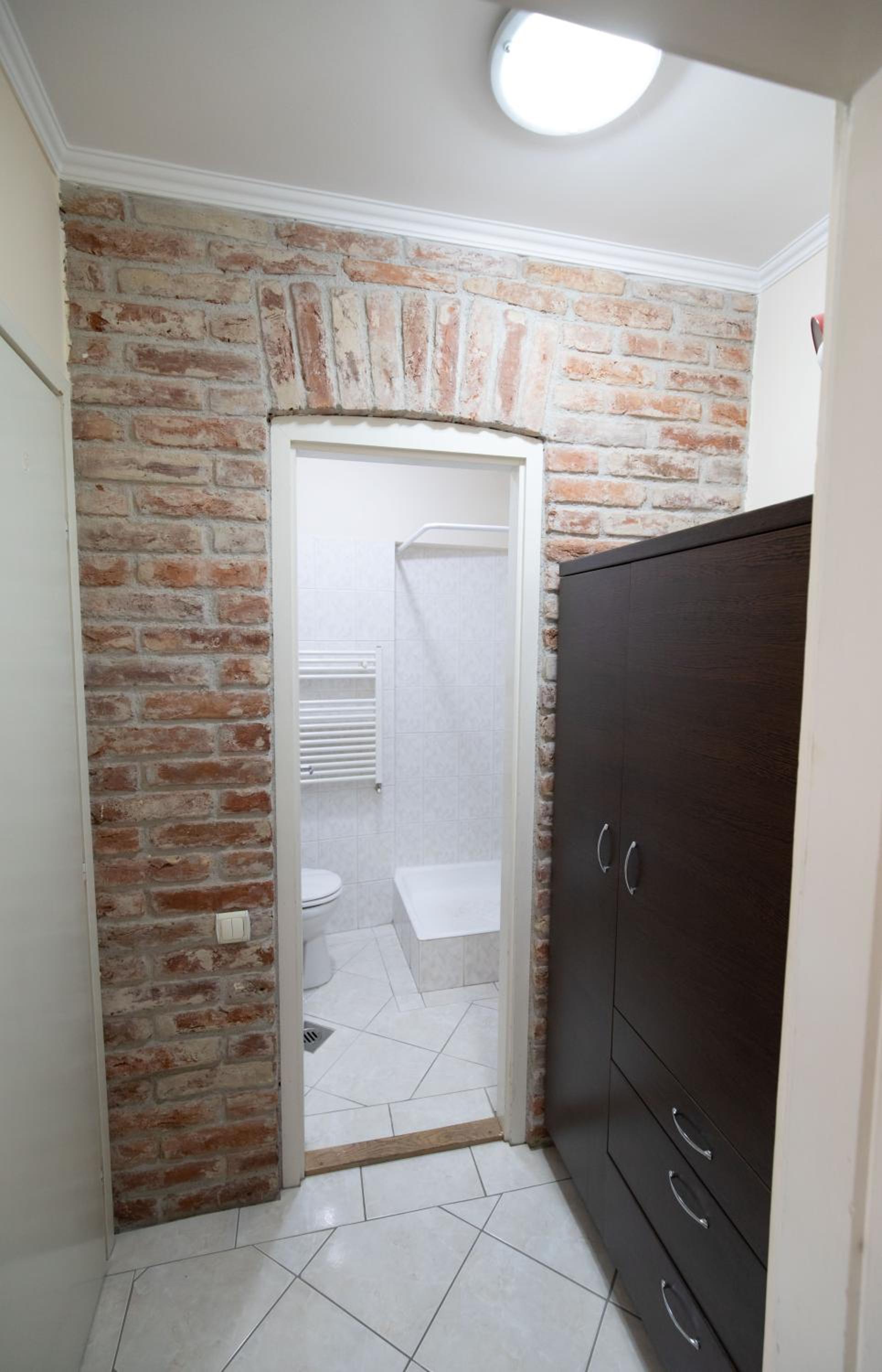 Standard Double or Twin Room photo 3