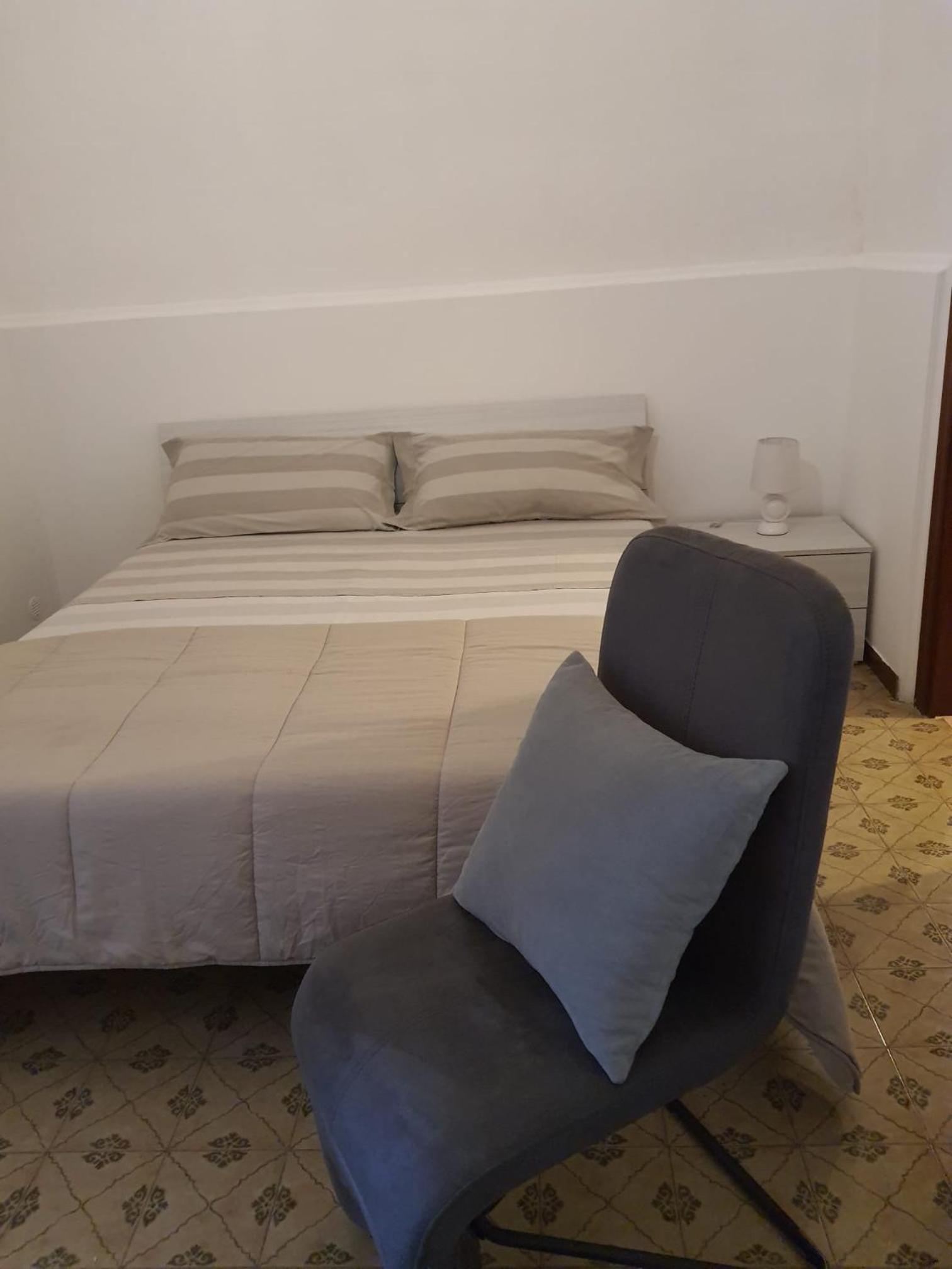 One-Bedroom Apartment - Photo 10