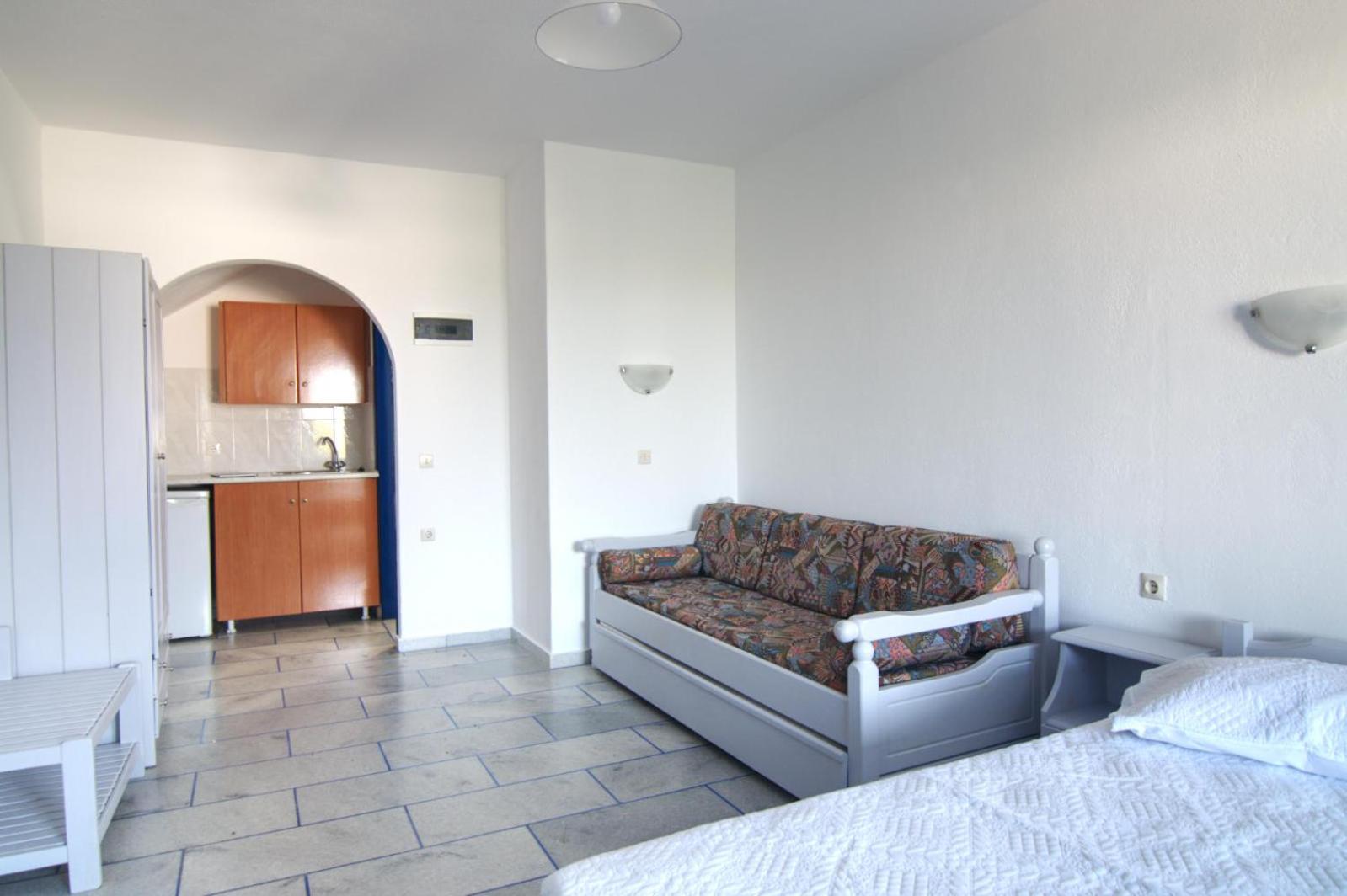 Studio Apartment with Sea View photo 1