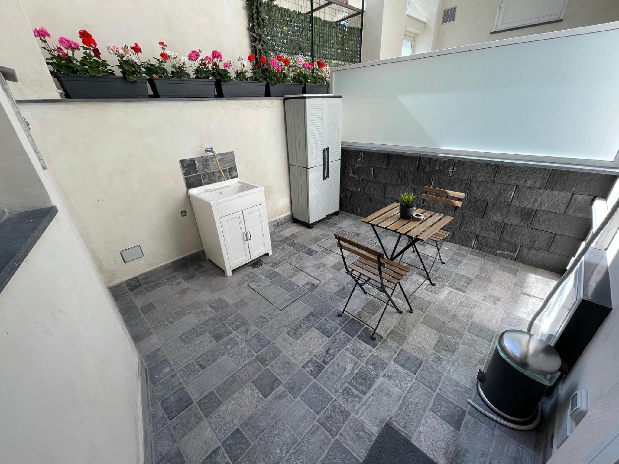 Deluxe Suite with Spa Bath - Photo 19