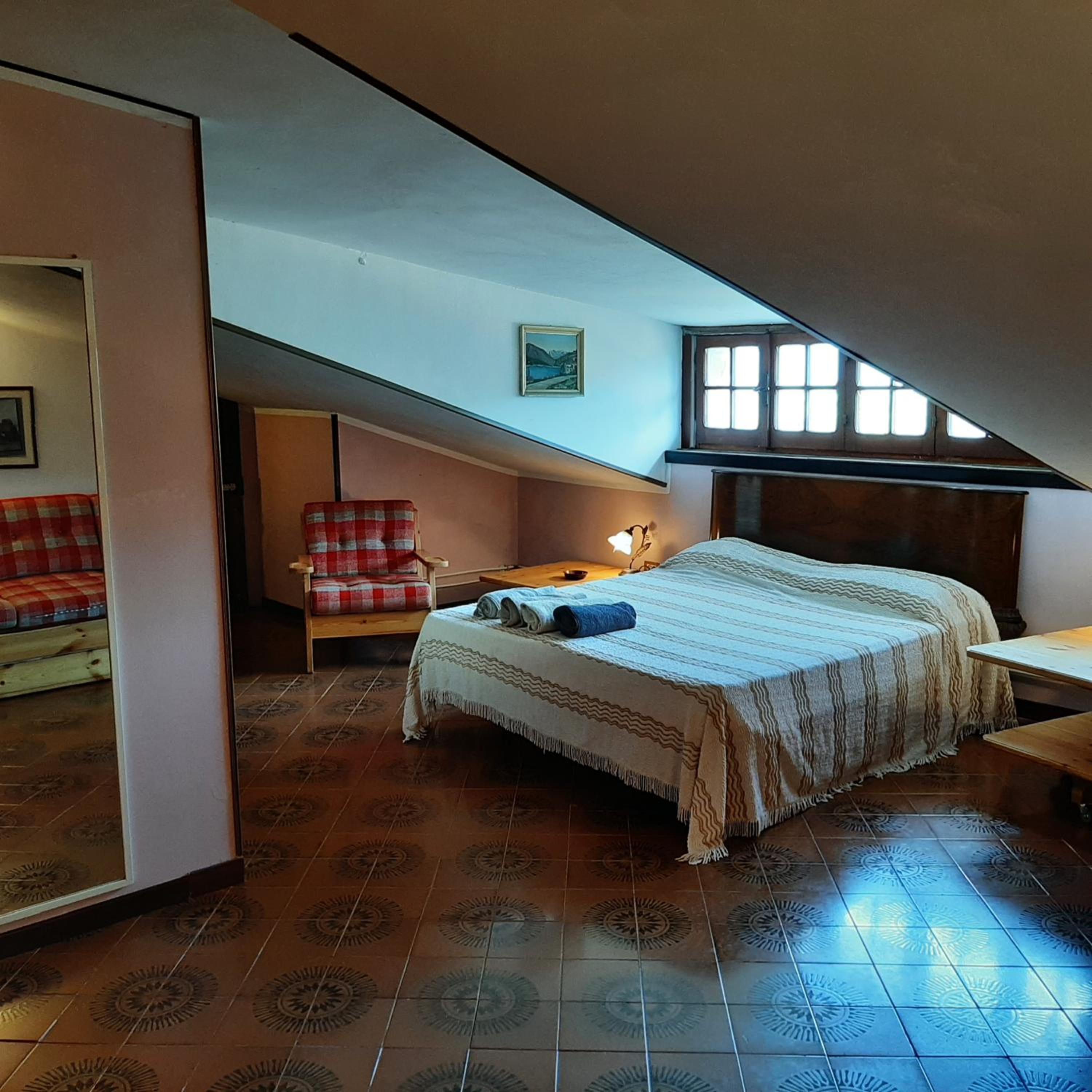 King Studio with Sofa Bed photo 1