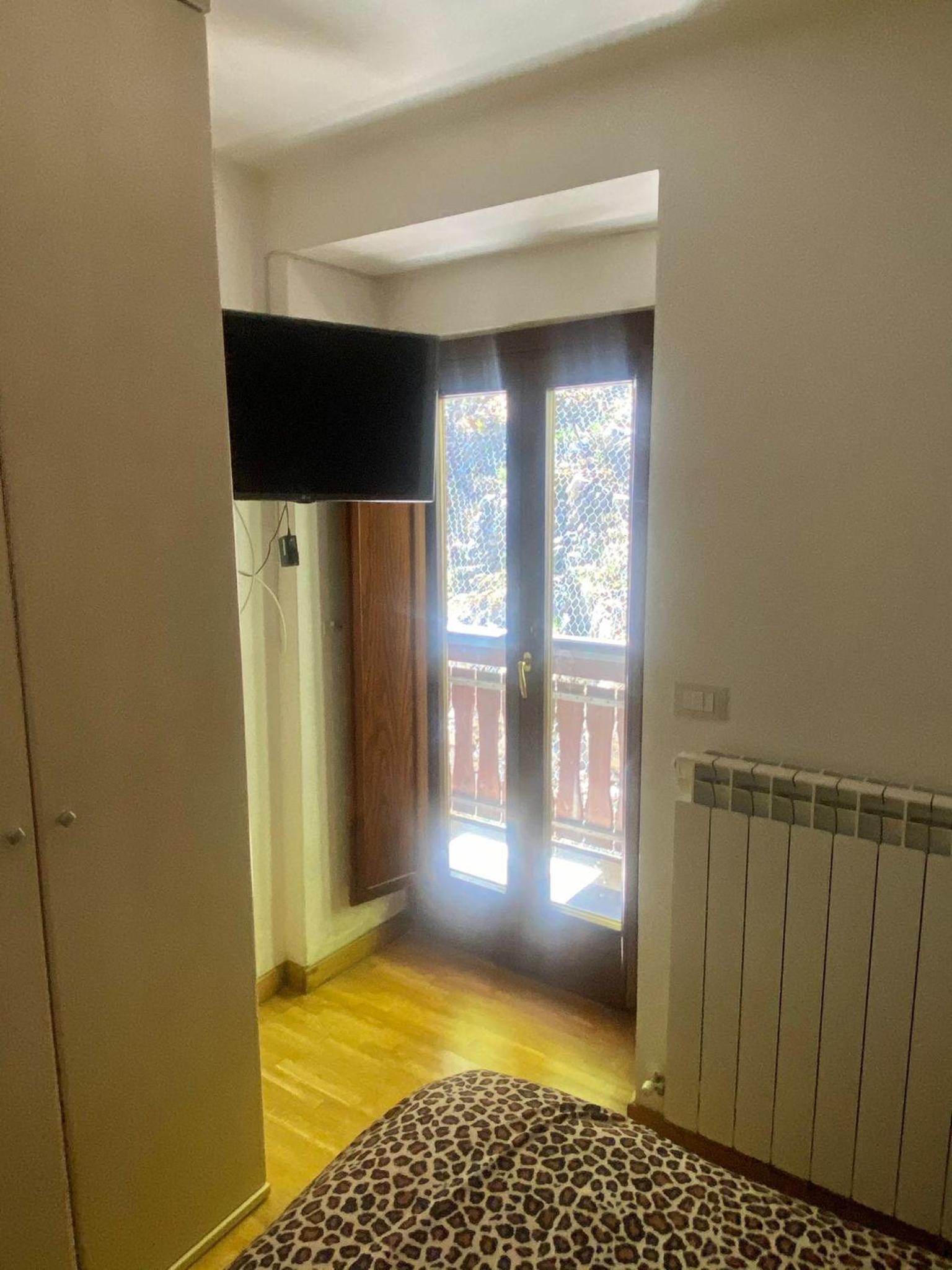 Two-Bedroom Apartment - Photo 15