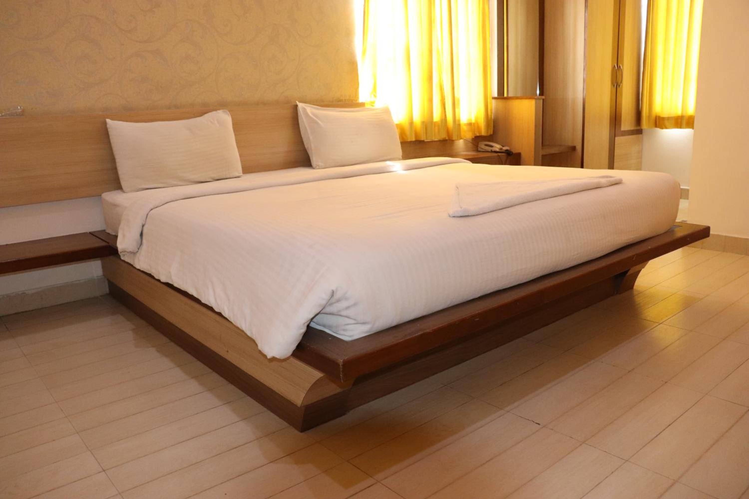 Deluxe Double Room - Photo 3
