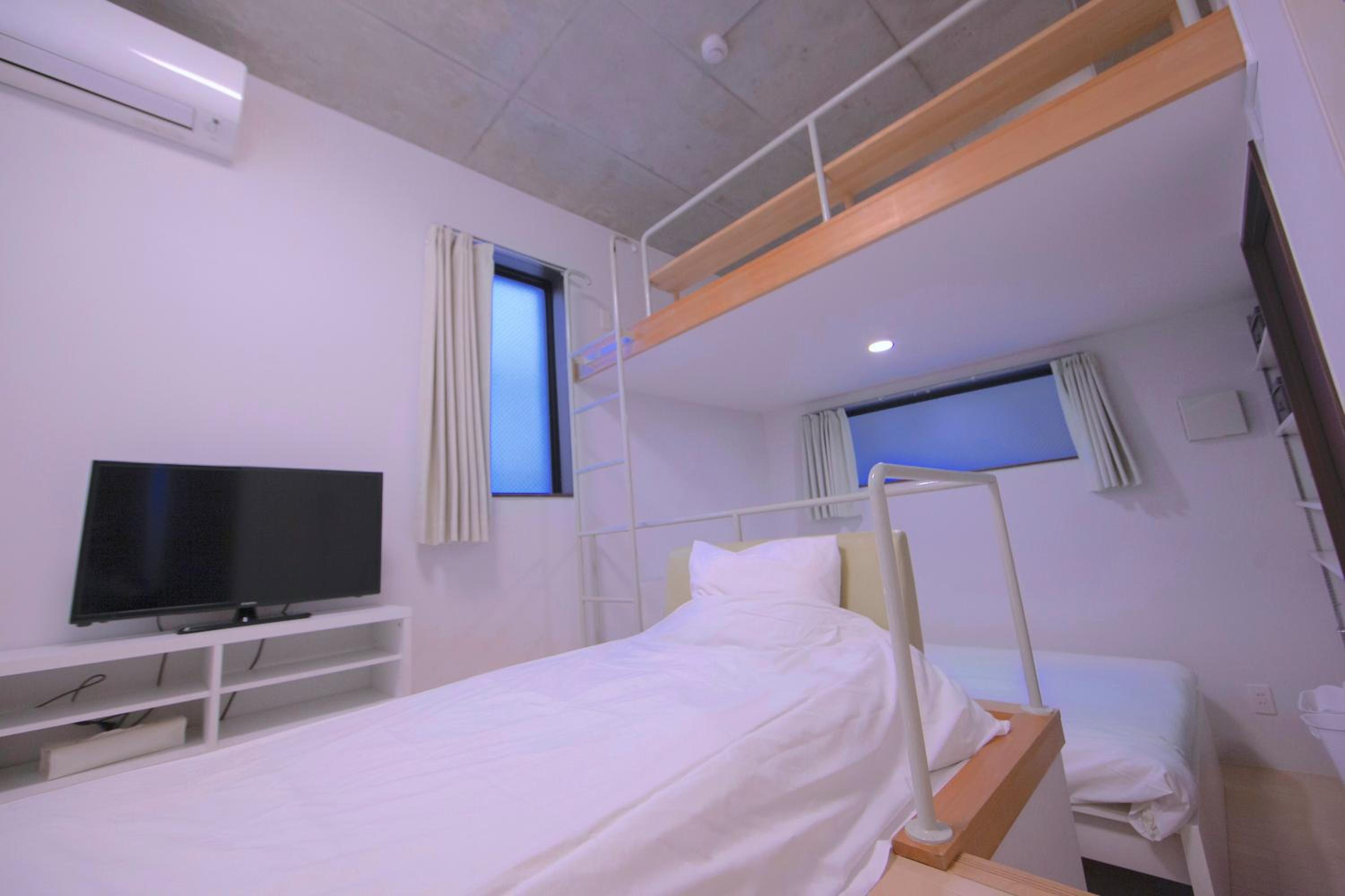 Family Suite - Photo 15