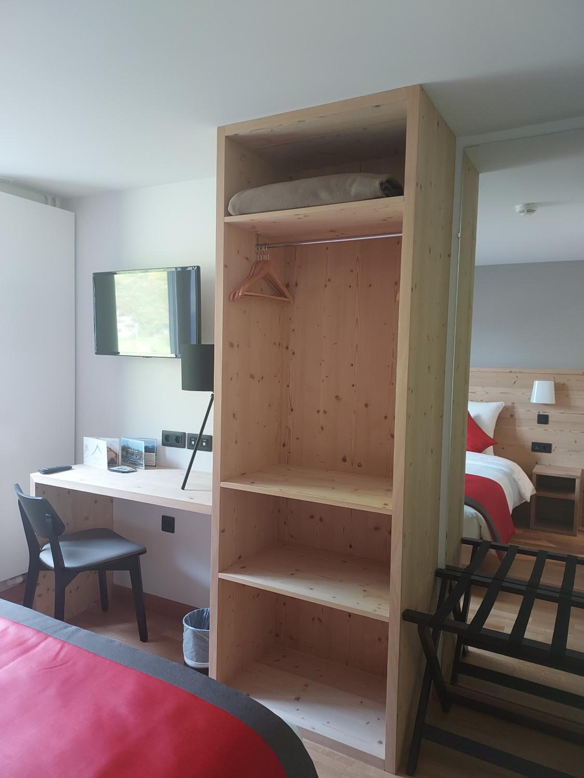 Double Room - Photo 5