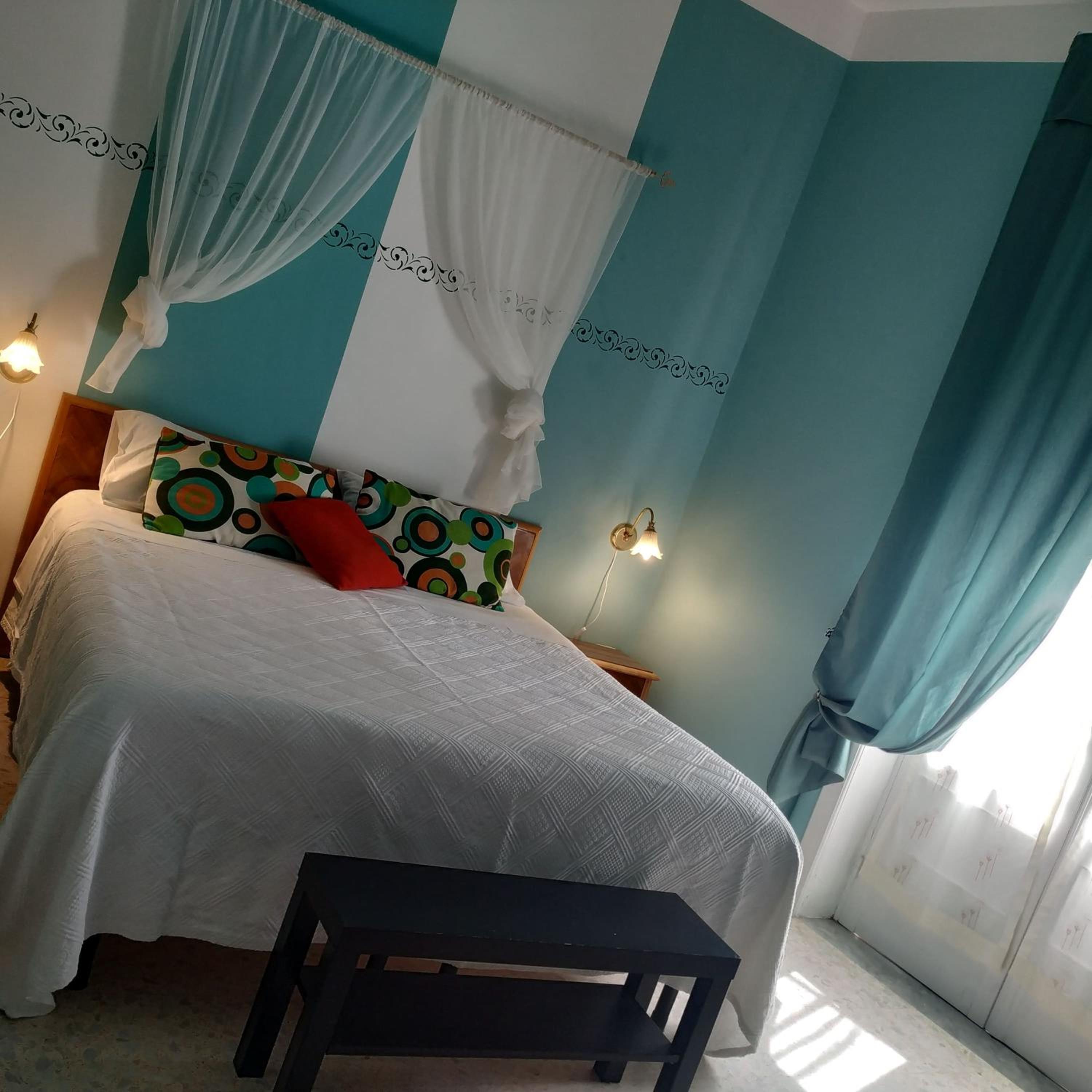 Triple Room with Castle View photo 3