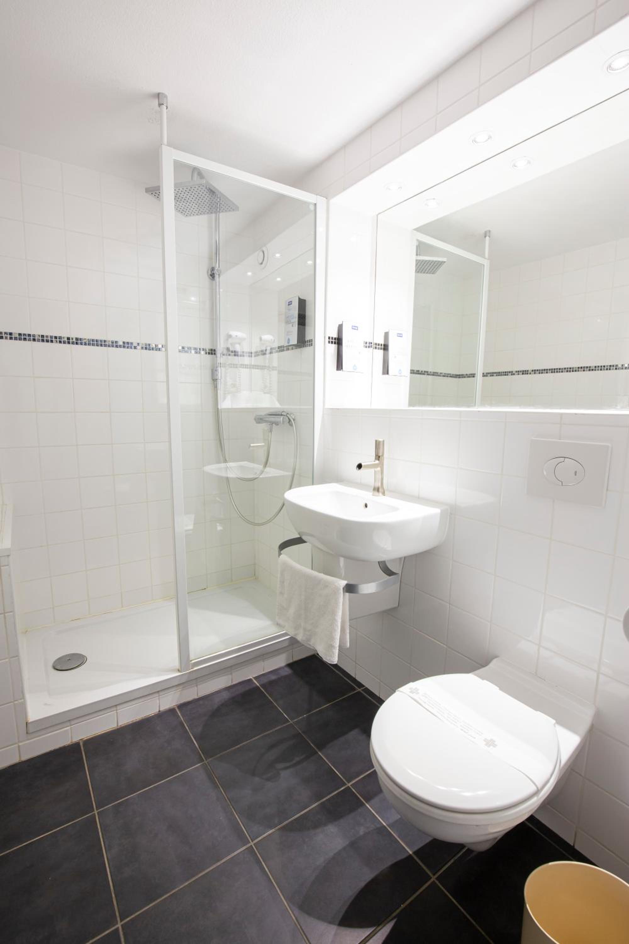 Superior Room - 1 Double Bed