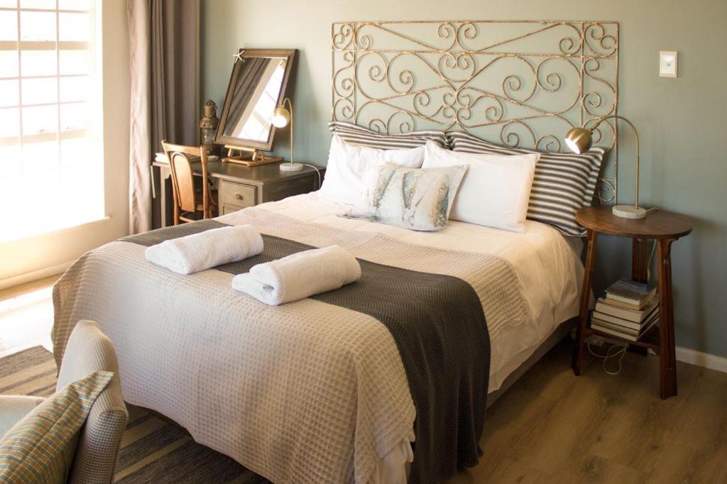 Deluxe Double Room with Sea View - Photo 1