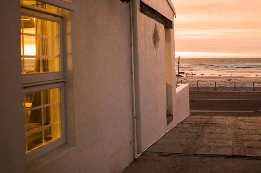 Deluxe Double Room with Sea View - Photo 11