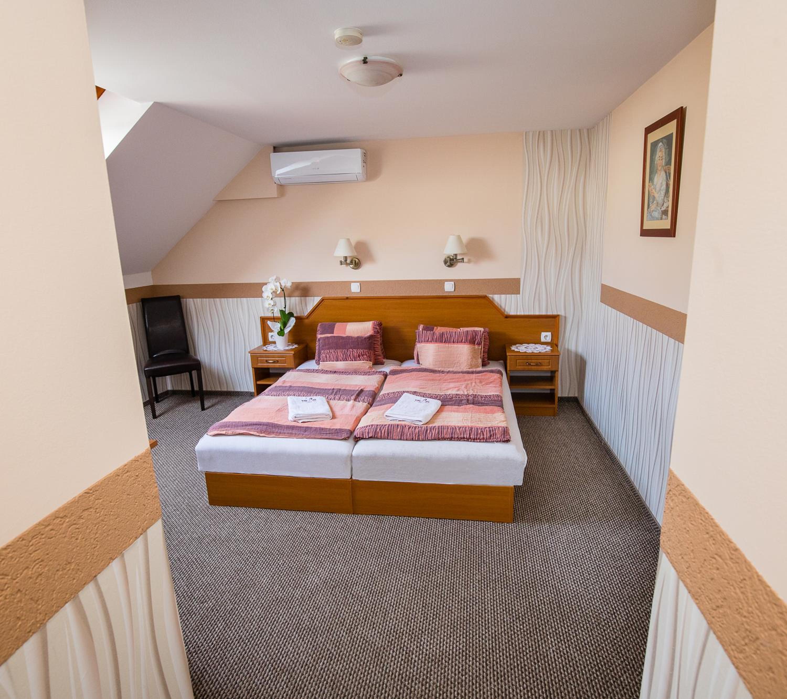 Superior Queen Room - Photo 2