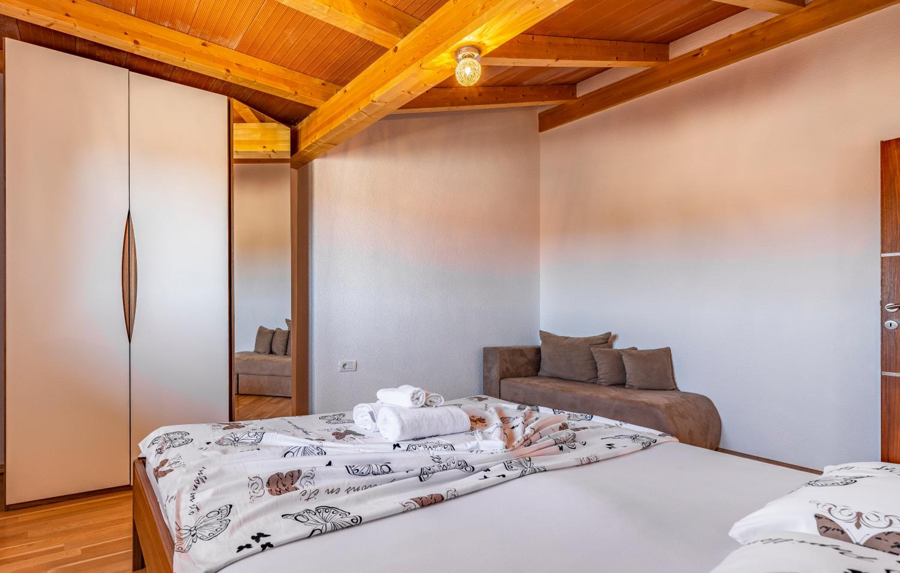 Apartment with Sea View photo 2