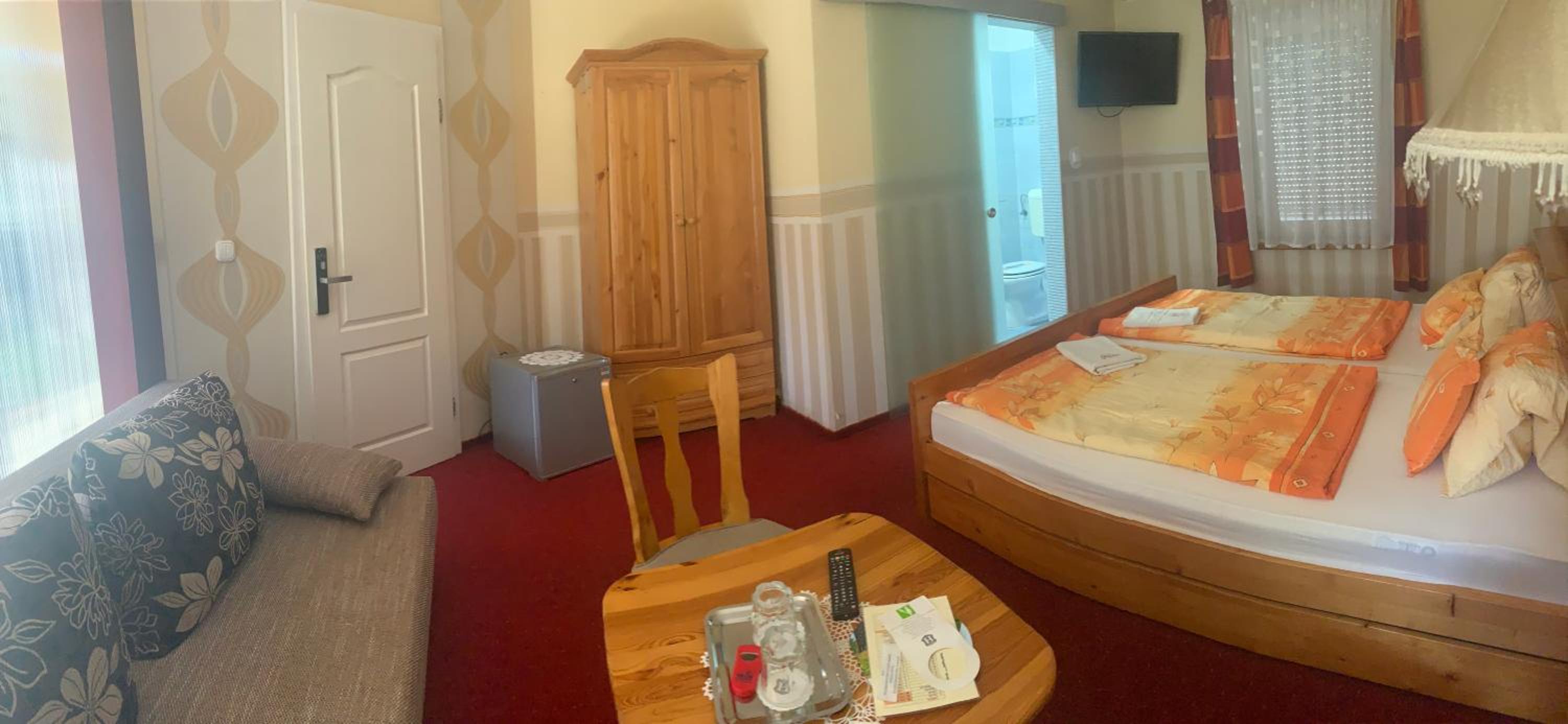 Superior Queen Room photo 1